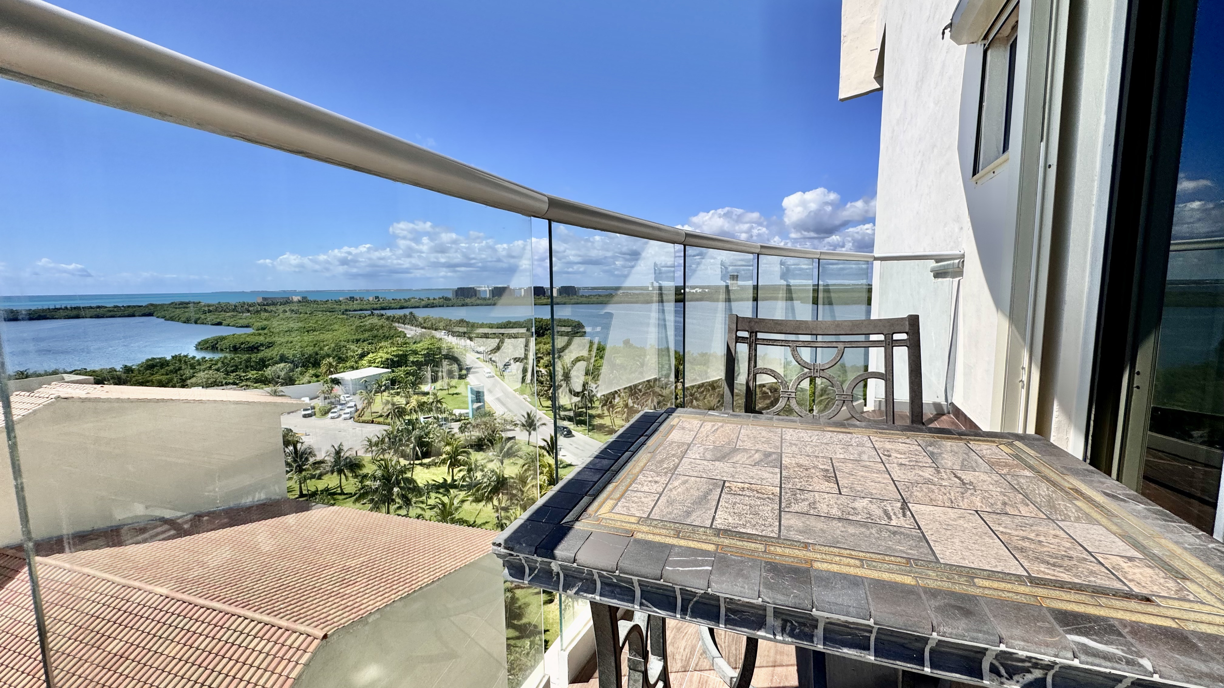 Oceanfront 4 bedroom condo for sale in Emerald Cancun