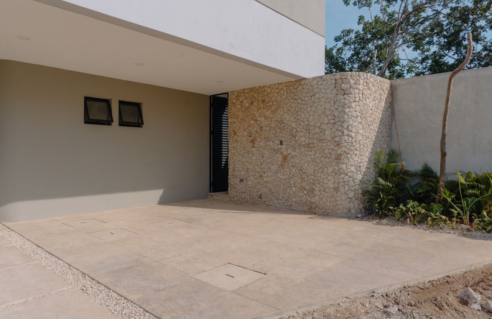 House with private pool in gated community, for sale, Conkal, M&eacute;rida