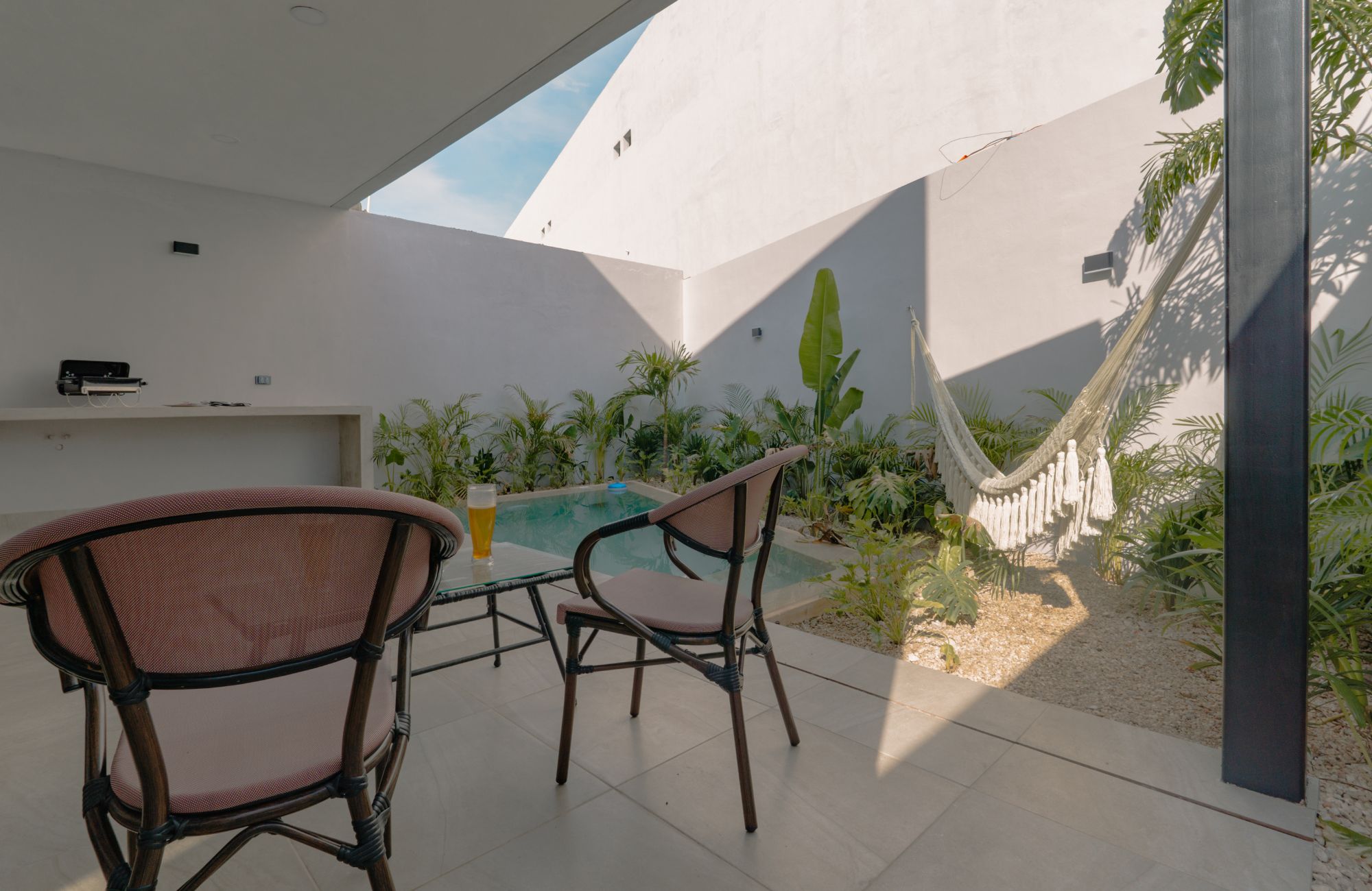 House with private pool in gated community, for sale, Conkal, M&eacute;rida