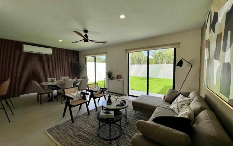 House for Sale with Private Garden, Cholul, M&eacute;rida