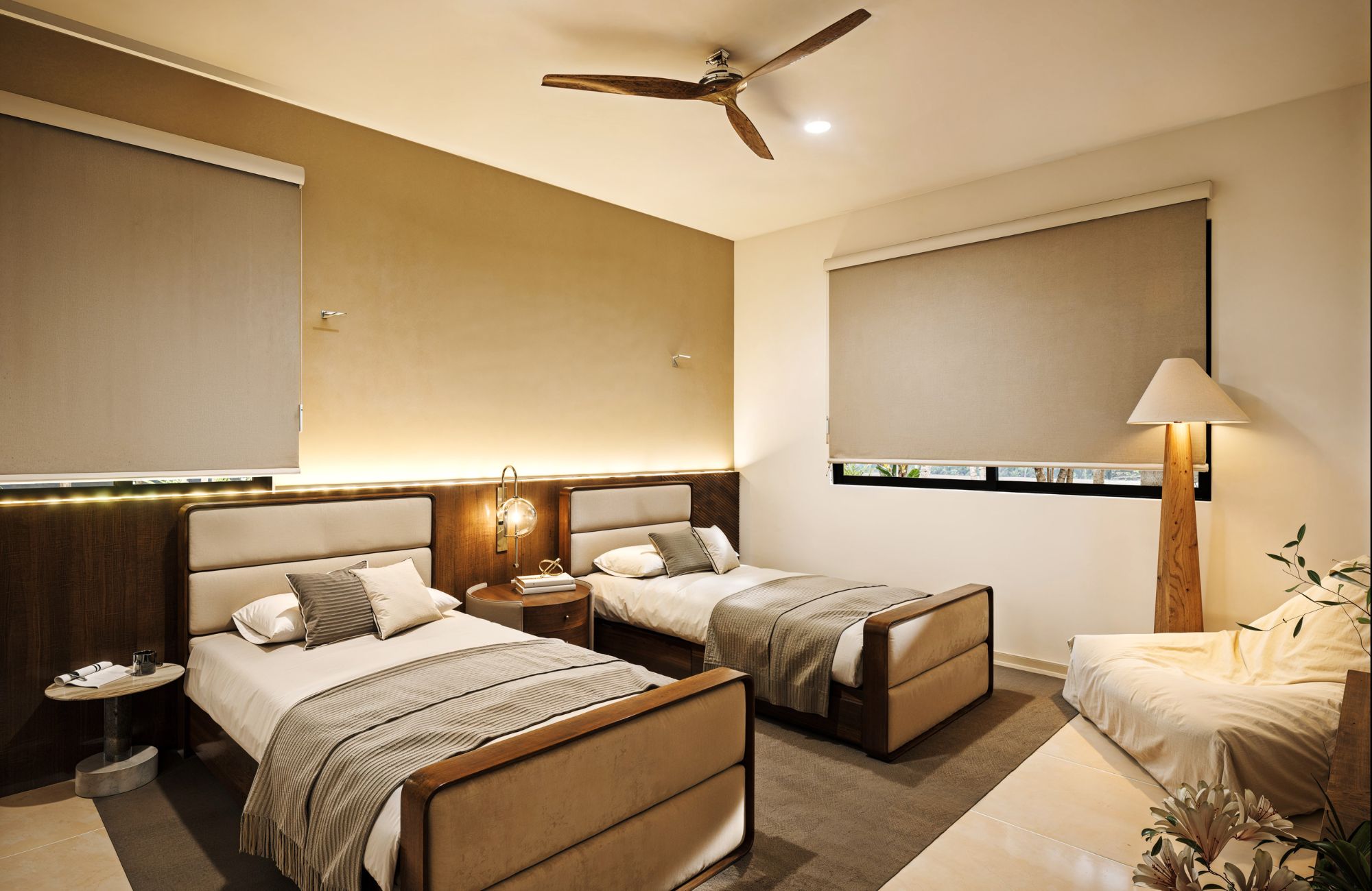 House with garden, private pool and clubhouse, Aldea Zama, Zona Norte for sale, Merida.