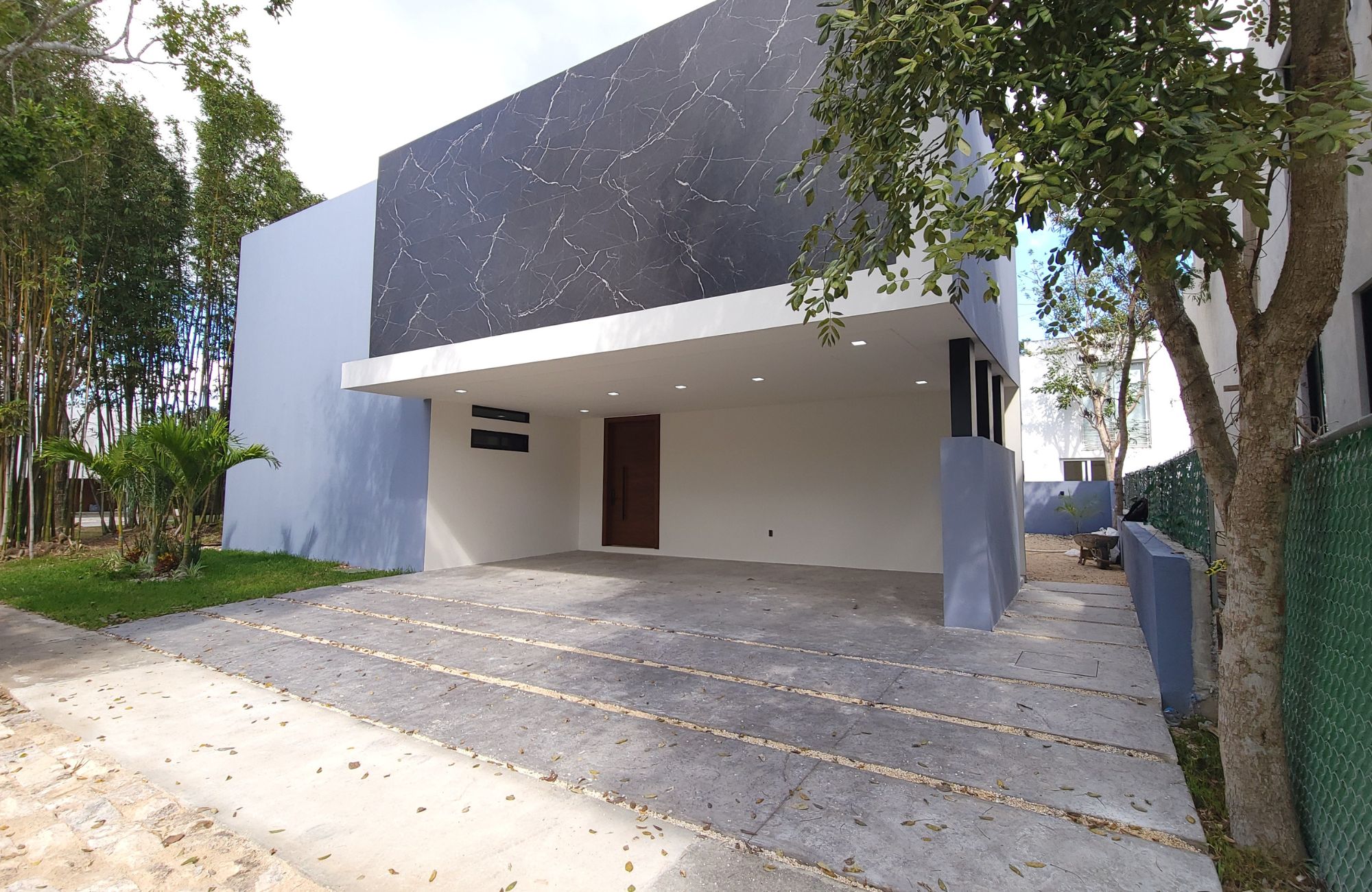 Oceanfront villa with private pool, for sale, Telchac, M&eacute;rida
