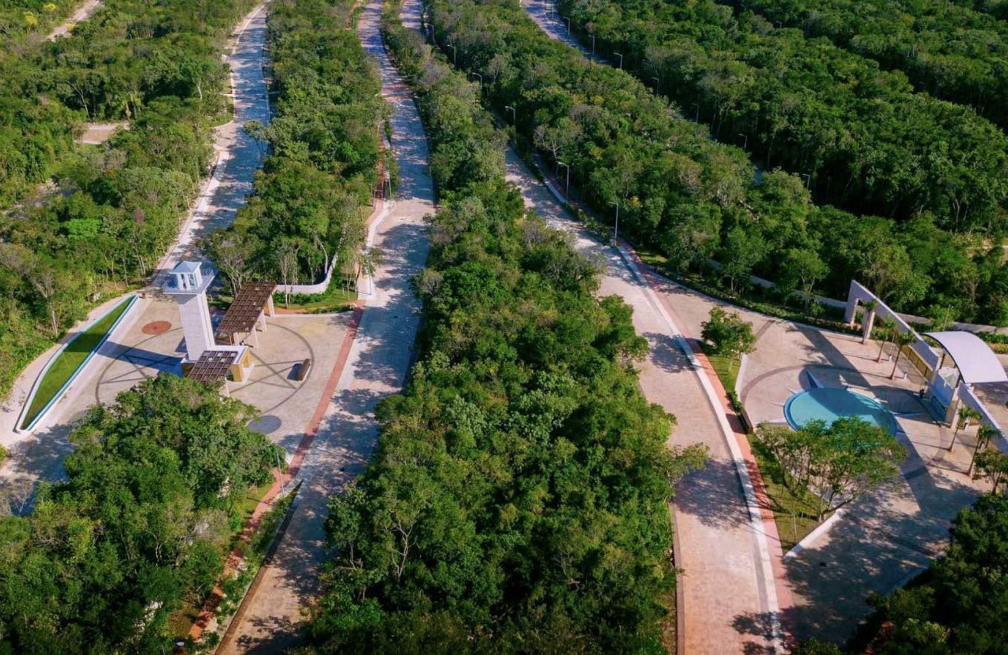 House for sale in a gated community with green areas, Xpu-ha, Quintana Roo