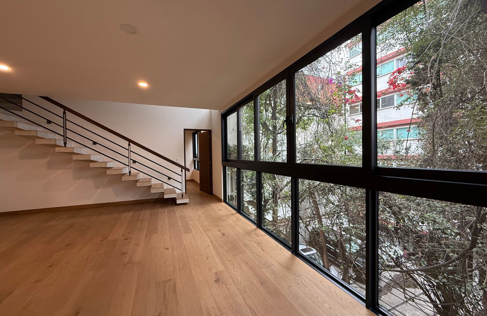 Exclusive Penthouse with Private Rooftop for Sale, Lomas de Vista Hermosa, CDMX