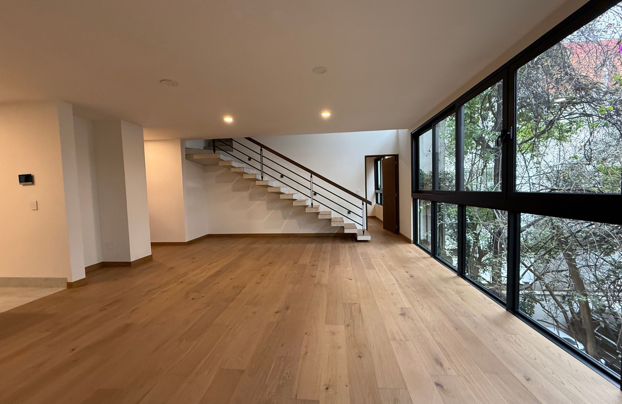 Exclusive Penthouse with Private Rooftop for Sale, Lomas de Vista Hermosa, CDMX