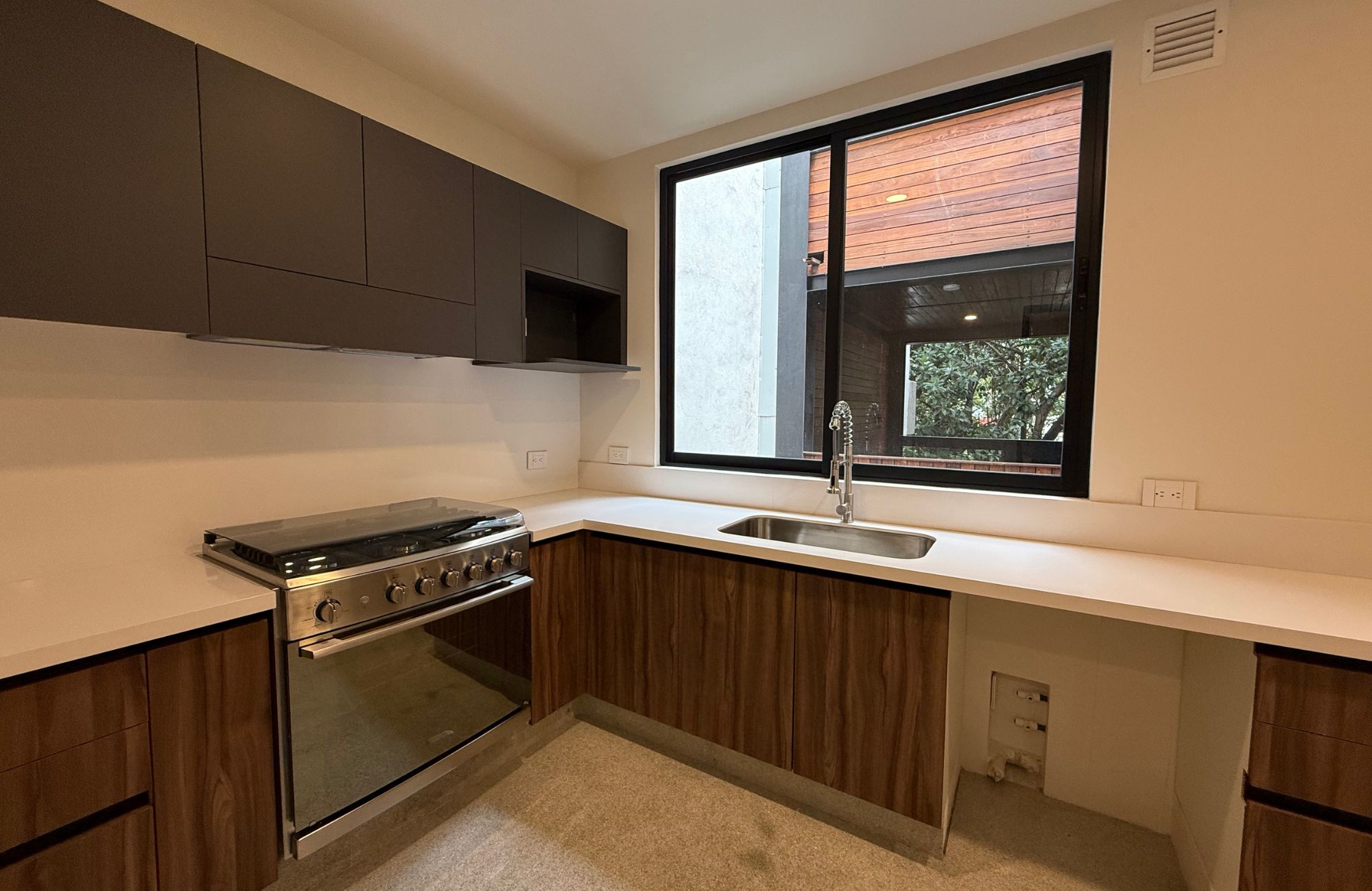 Apartment with Terrace, with service room with bathroom for  sale, Polanco, Mexico City.