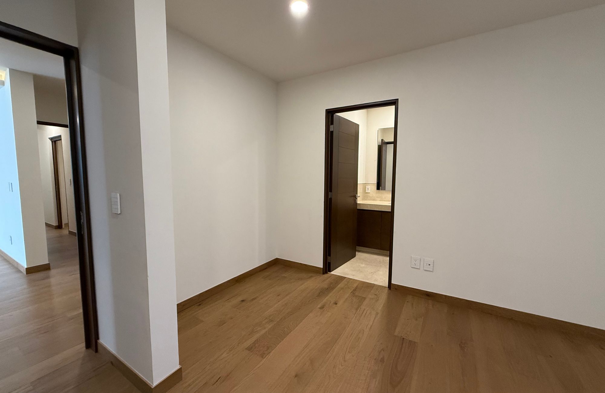 Apartment with Terrace, with service room with bathroom for  sale, Polanco, Mexico City.