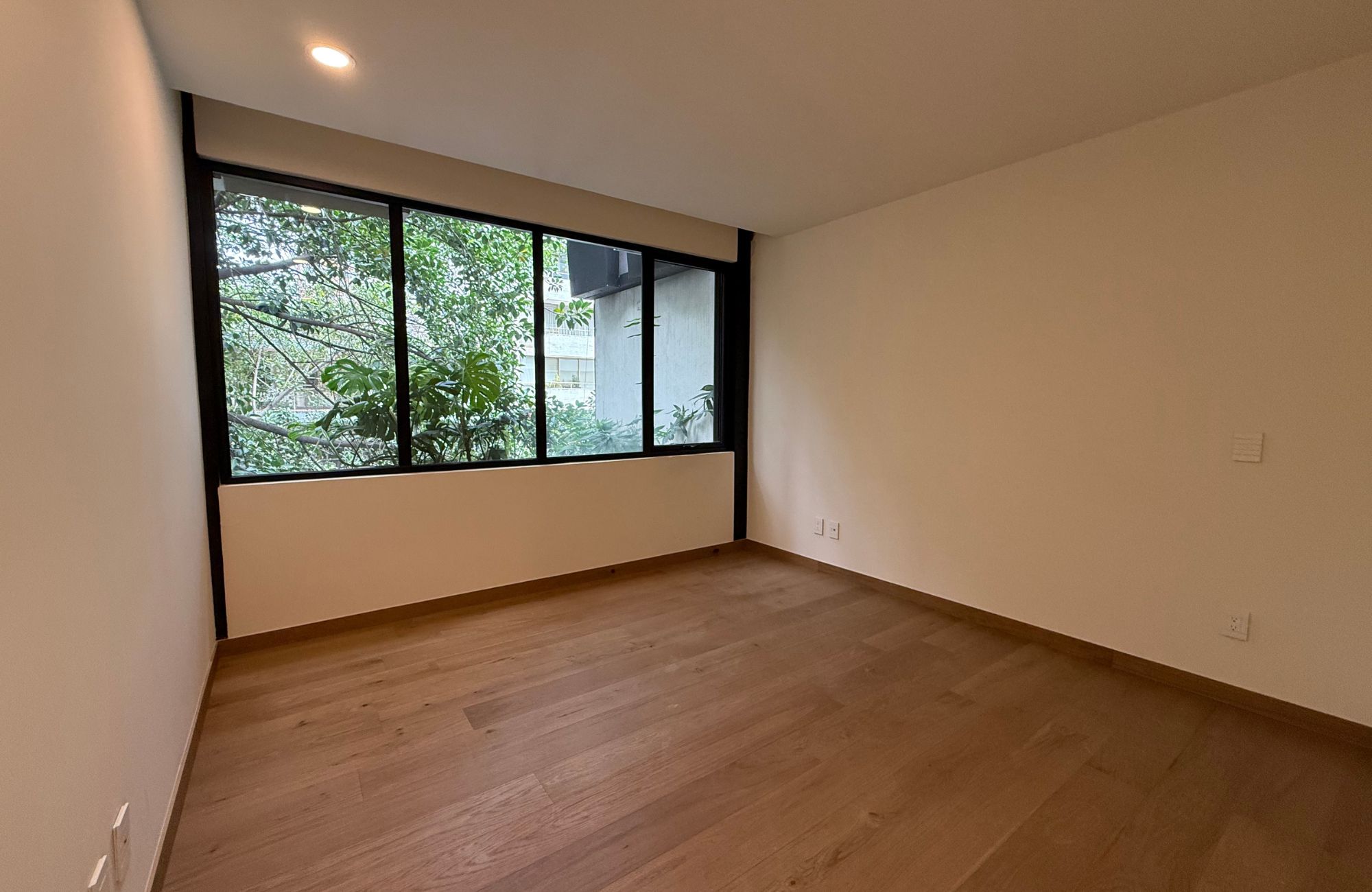 Apartment with Terrace, with service room with bathroom for  sale, Polanco, Mexico City.