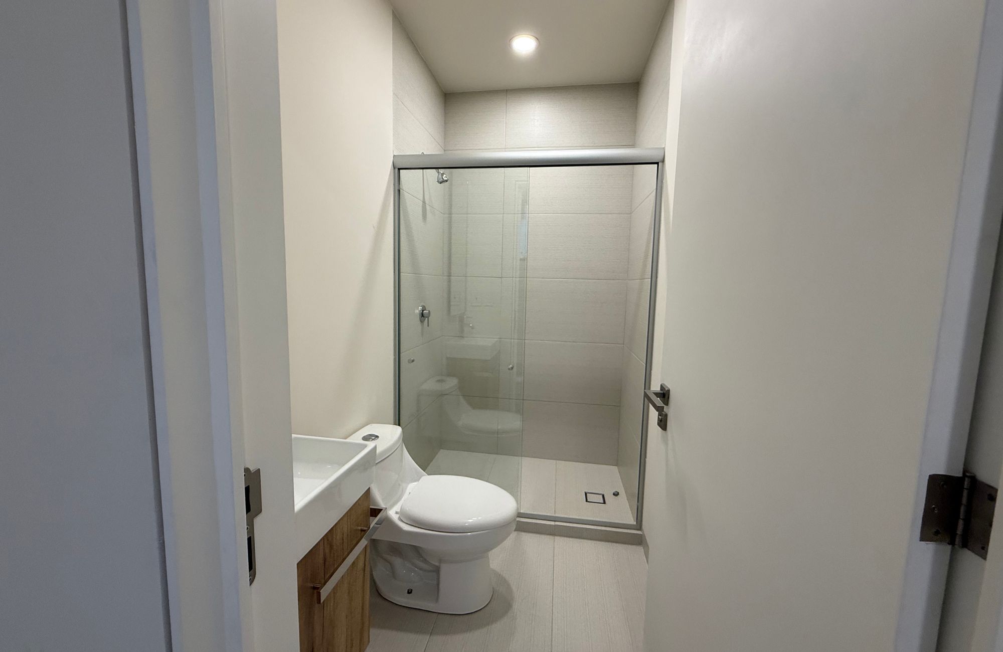 Apartment with Terrace, with service room with bathroom for  sale, Polanco, Mexico City.