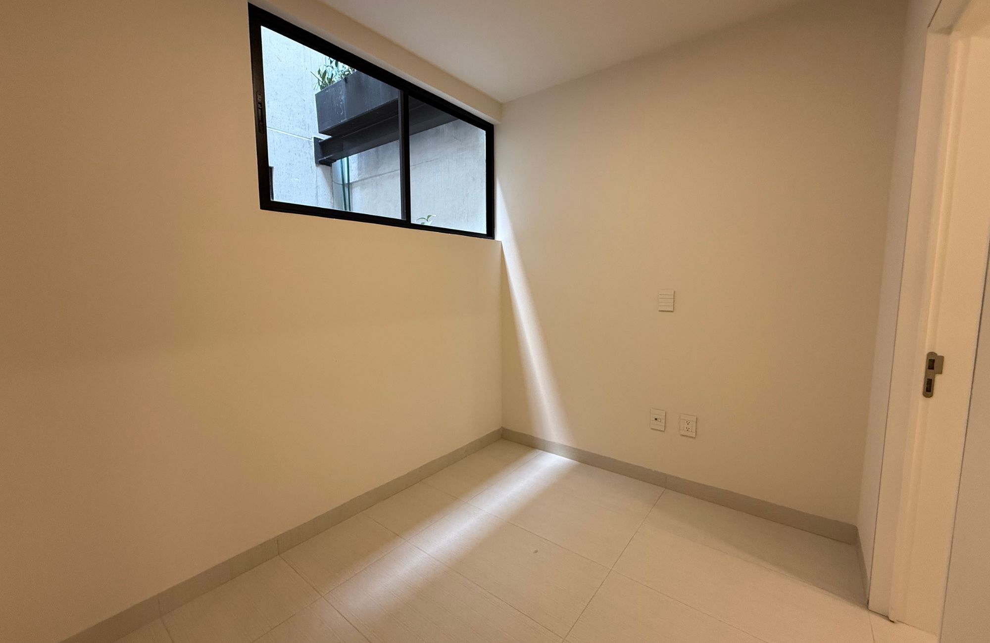 Apartment with Terrace, with service room with bathroom for  sale, Polanco, Mexico City.