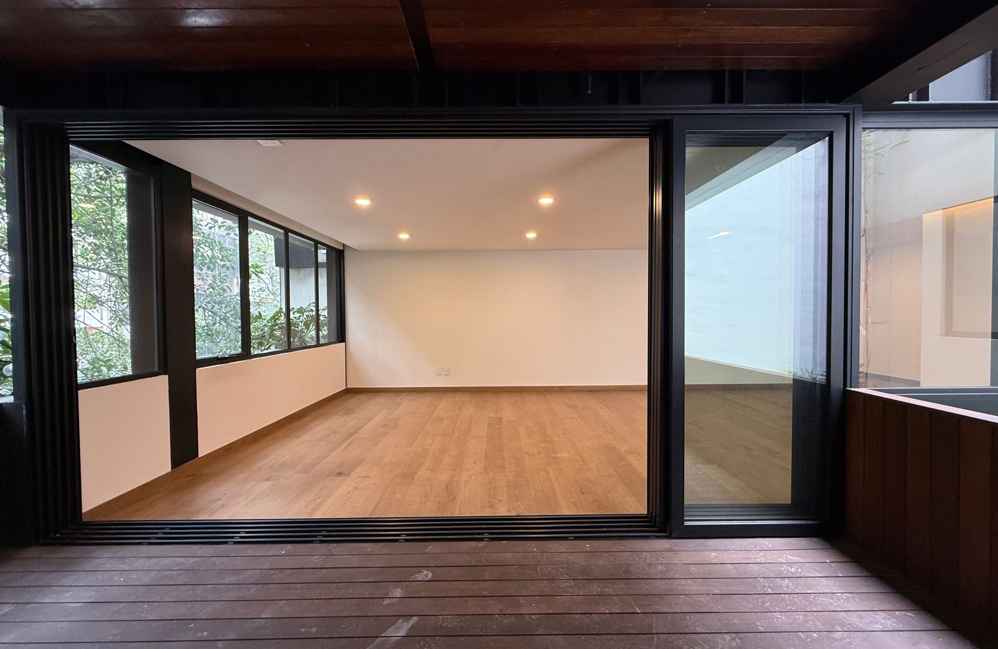 Apartment with Terrace, with service room with bathroom for  sale, Polanco, Mexico City.