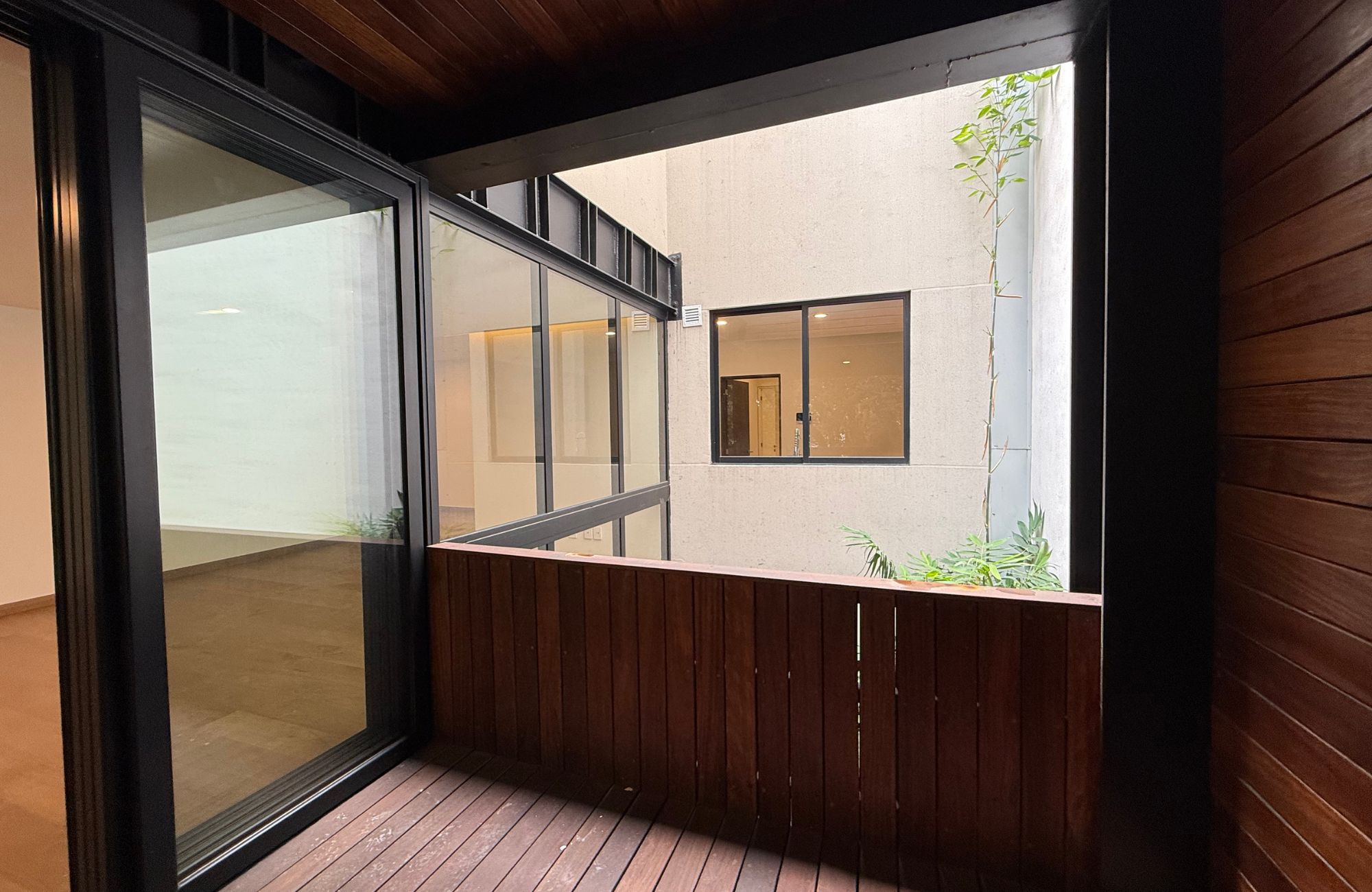 Apartment with Terrace, with service room with bathroom for  sale, Polanco, Mexico City.