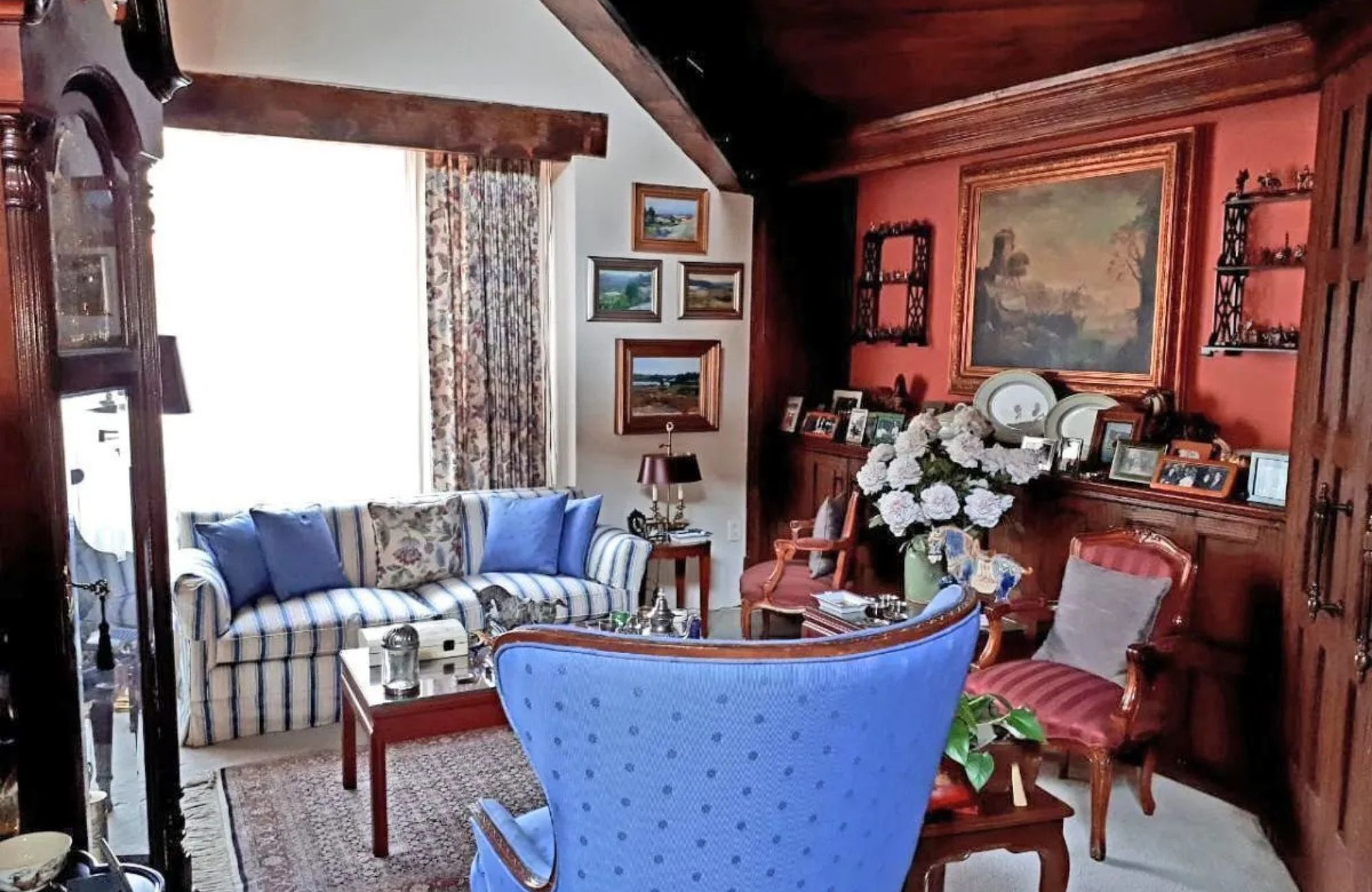 House with study, spacious garden, and terrace for sale, Miguel Hidalgo, CDMX