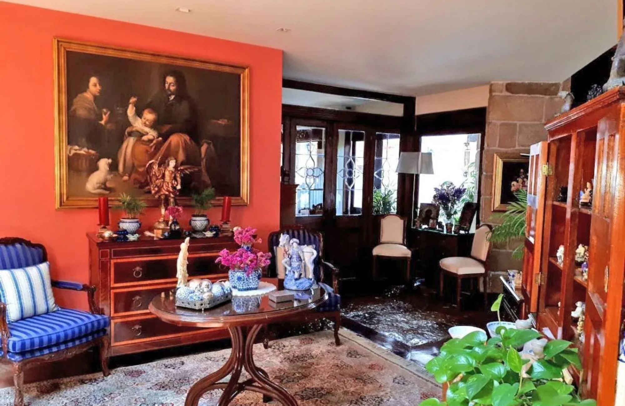 House with study, spacious garden, and terrace for sale, Miguel Hidalgo, CDMX