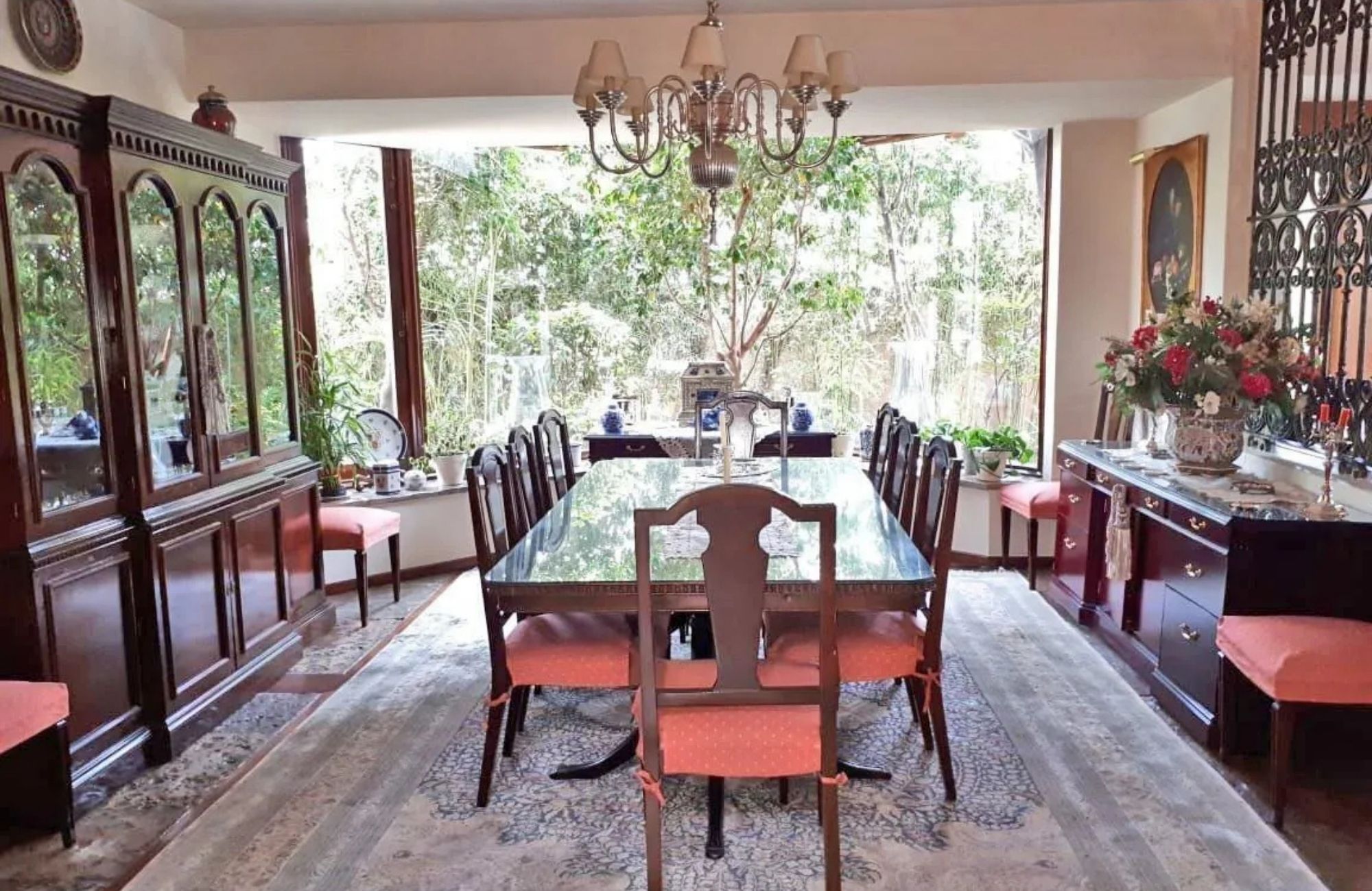 House with study, spacious garden, and terrace for sale, Miguel Hidalgo, CDMX