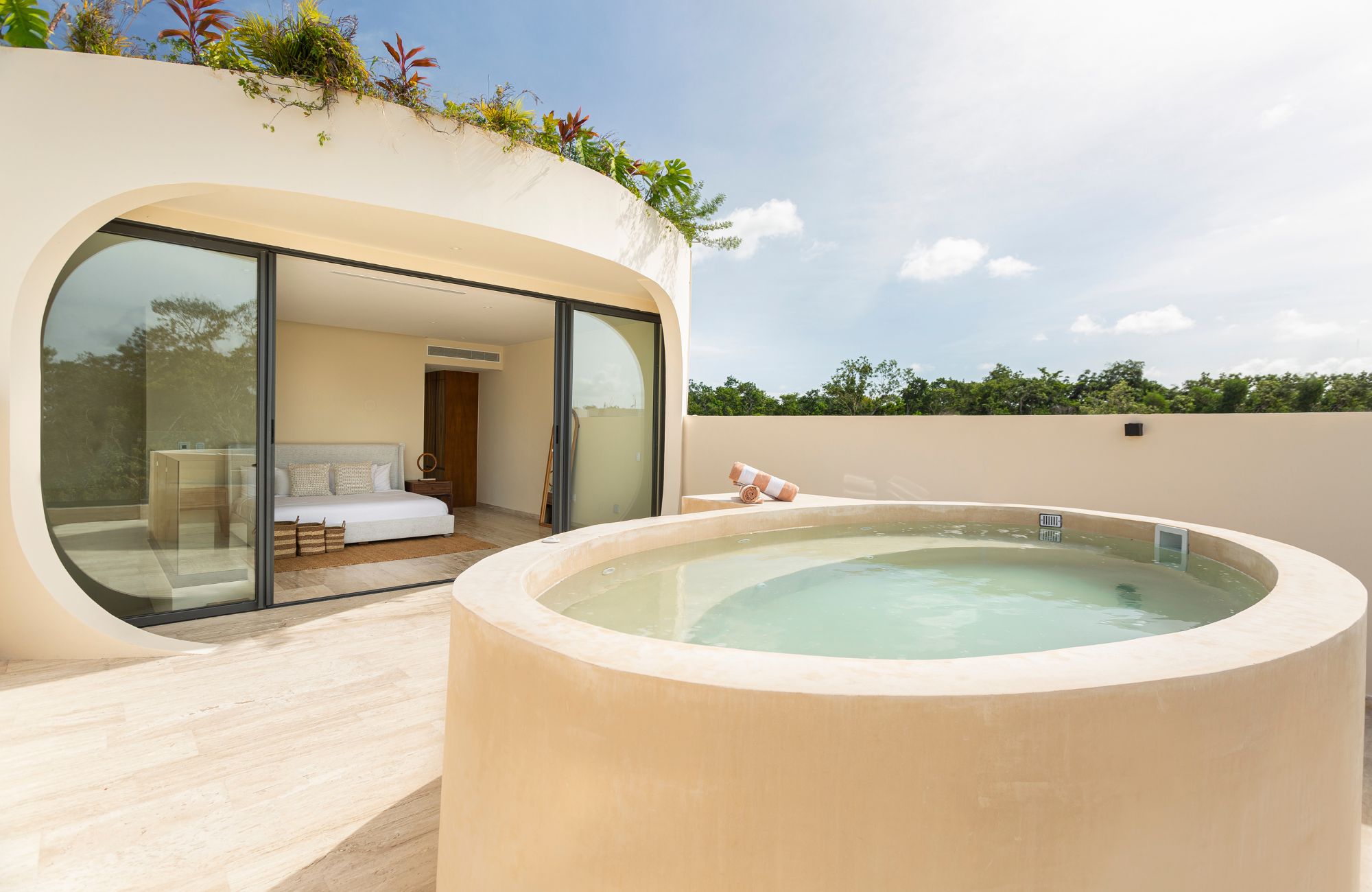 Furnished villa with plunge pool on the rooftop for sale, La Veleta, Tulum