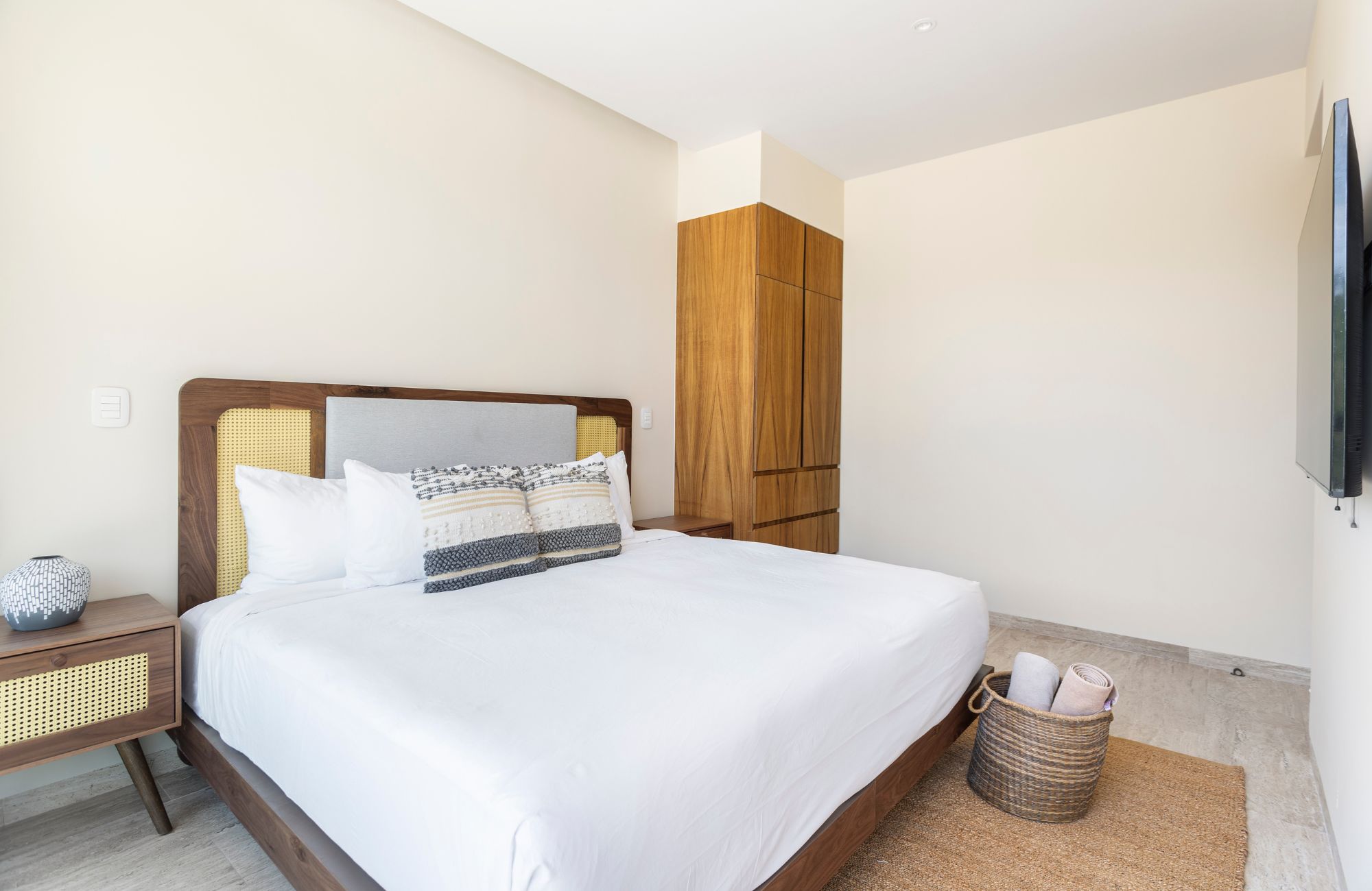 Furnished villa with plunge pool on the rooftop for sale, La Veleta, Tulum