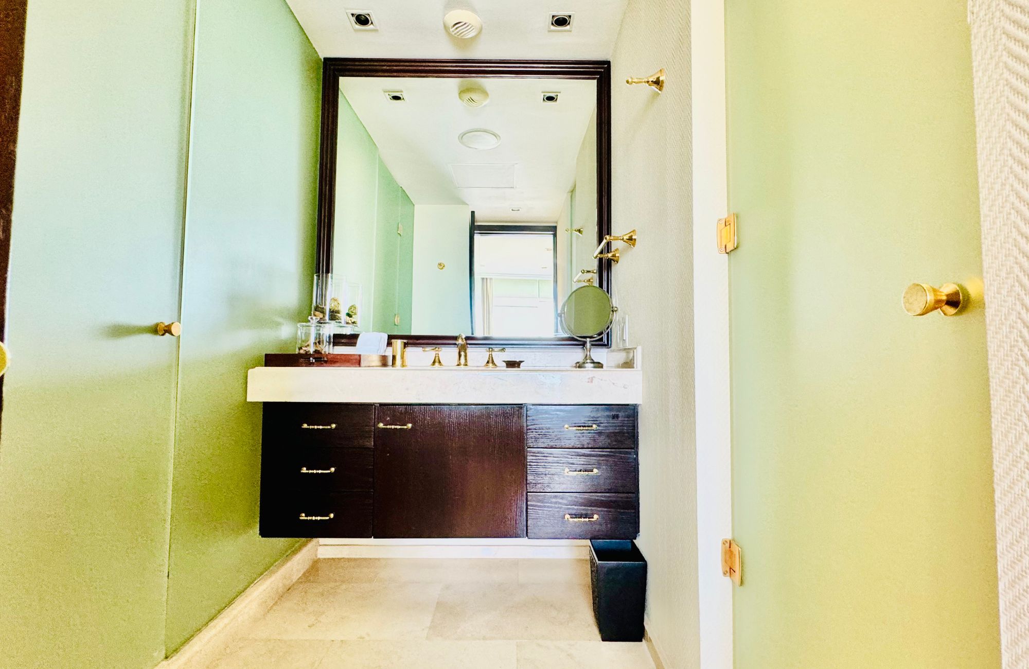 Departamento con vista al mar y a la laguna, en venta, Zona Hotelera Canc&uacute;n