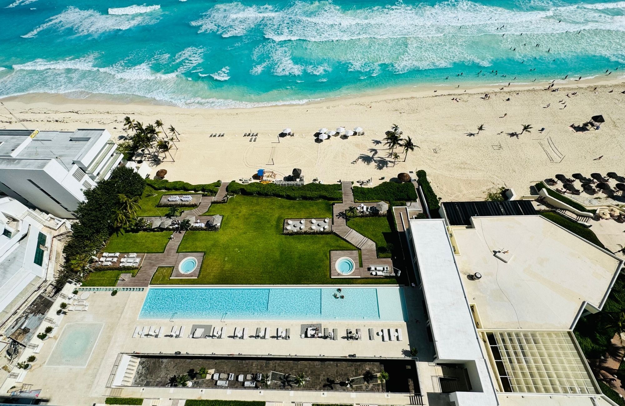Departamento con vista al mar y a la laguna, en venta, Zona Hotelera Canc&uacute;n