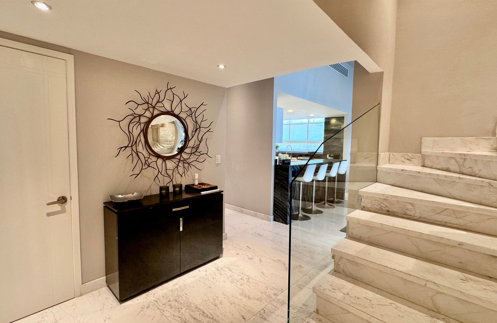 Departamento de lujo con vista a laguna y amenidades, Zona Hotelera Canc&uacute;n