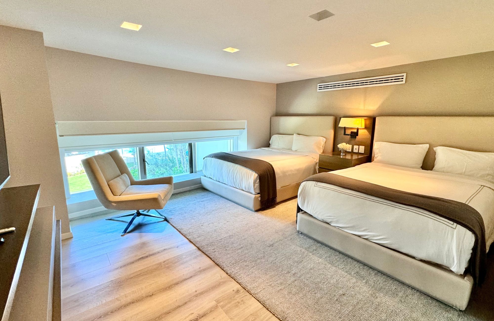 Departamento de lujo con vista a laguna y amenidades, Zona Hotelera Canc&uacute;n