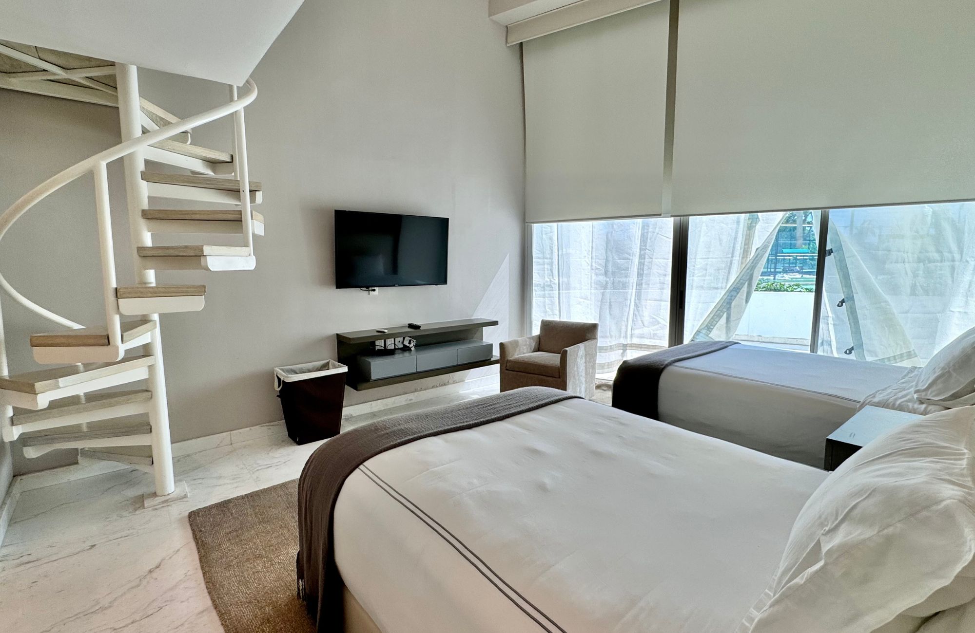 Departamento de lujo con vista a laguna y amenidades, Zona Hotelera Canc&uacute;n