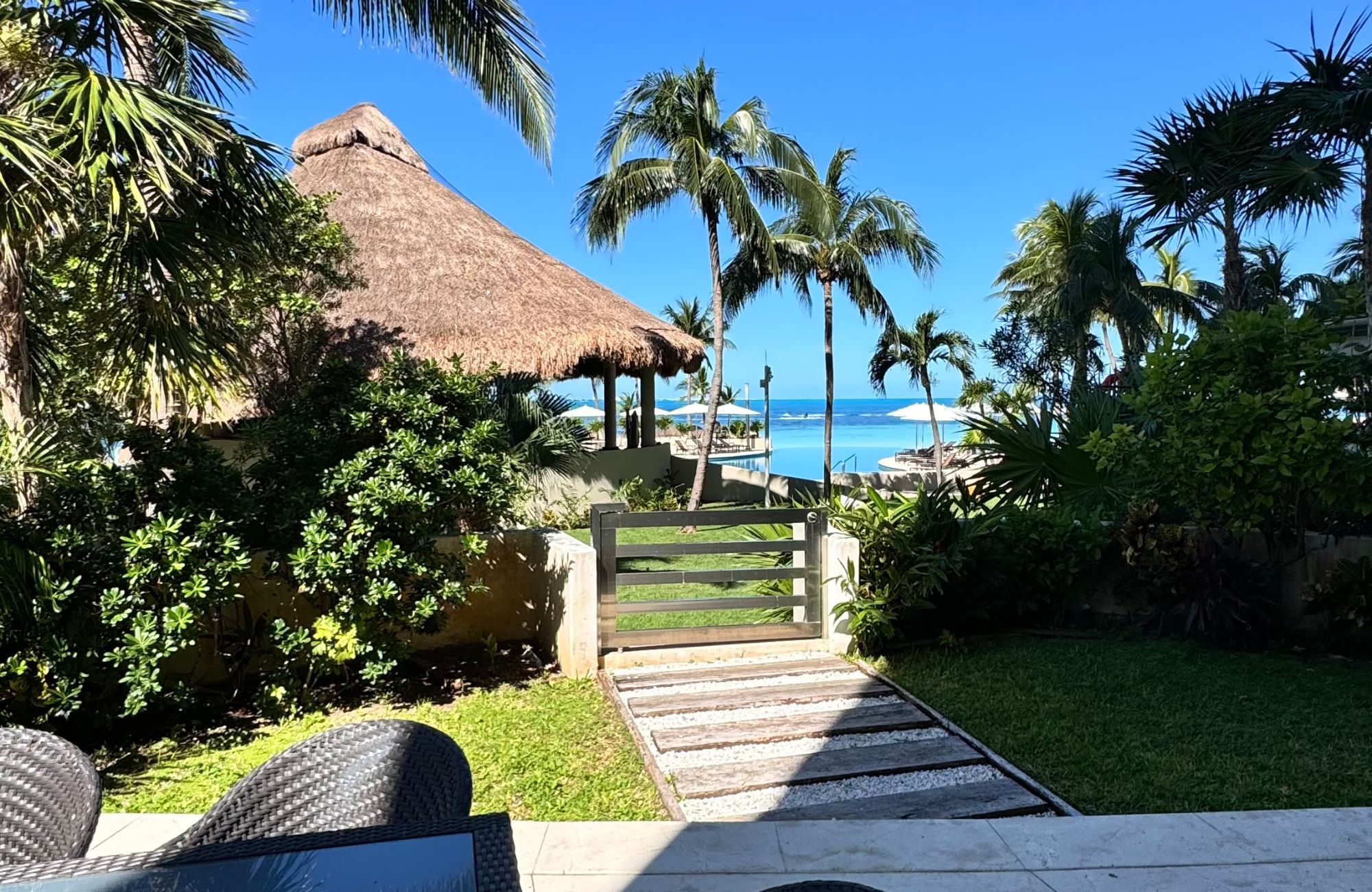 Departamento de lujo con vista a laguna y amenidades, Zona Hotelera Canc&uacute;n