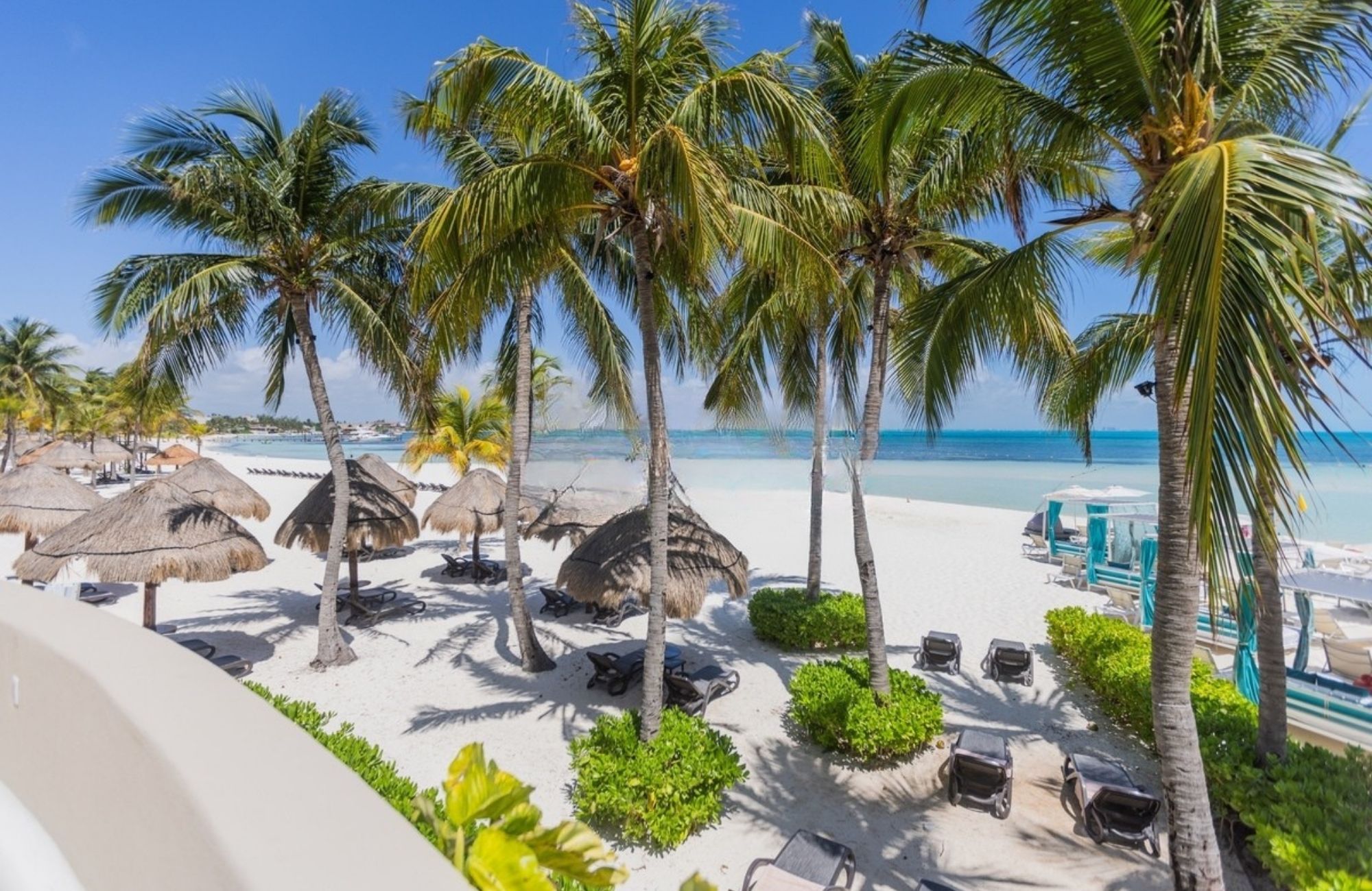 Departamento de lujo con vista a laguna y amenidades, Zona Hotelera Canc&uacute;n