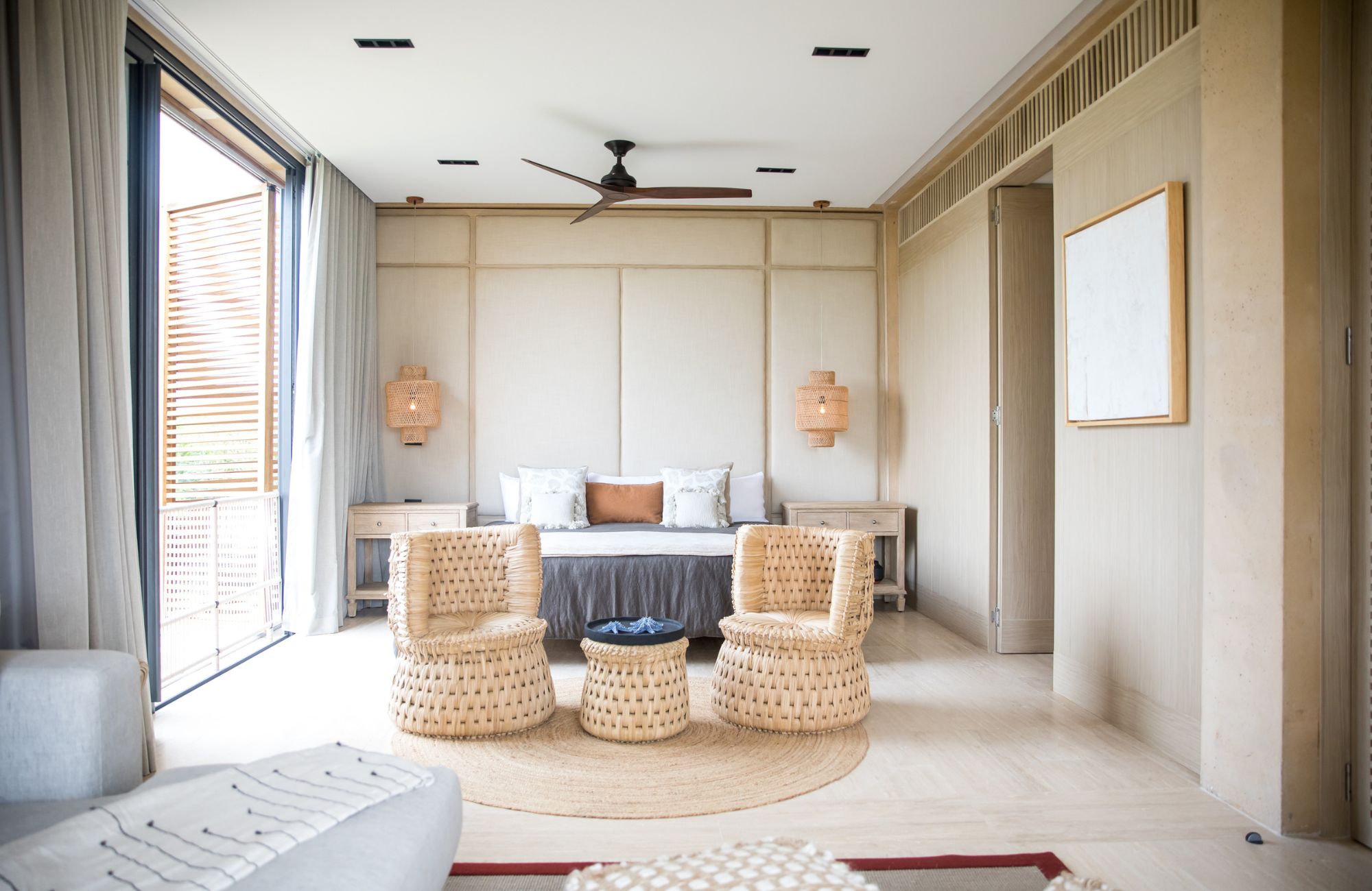 Luxury Villa with Private Pool and Jacuzzi for Sale &ndash; Playacar, Playa del Carmen