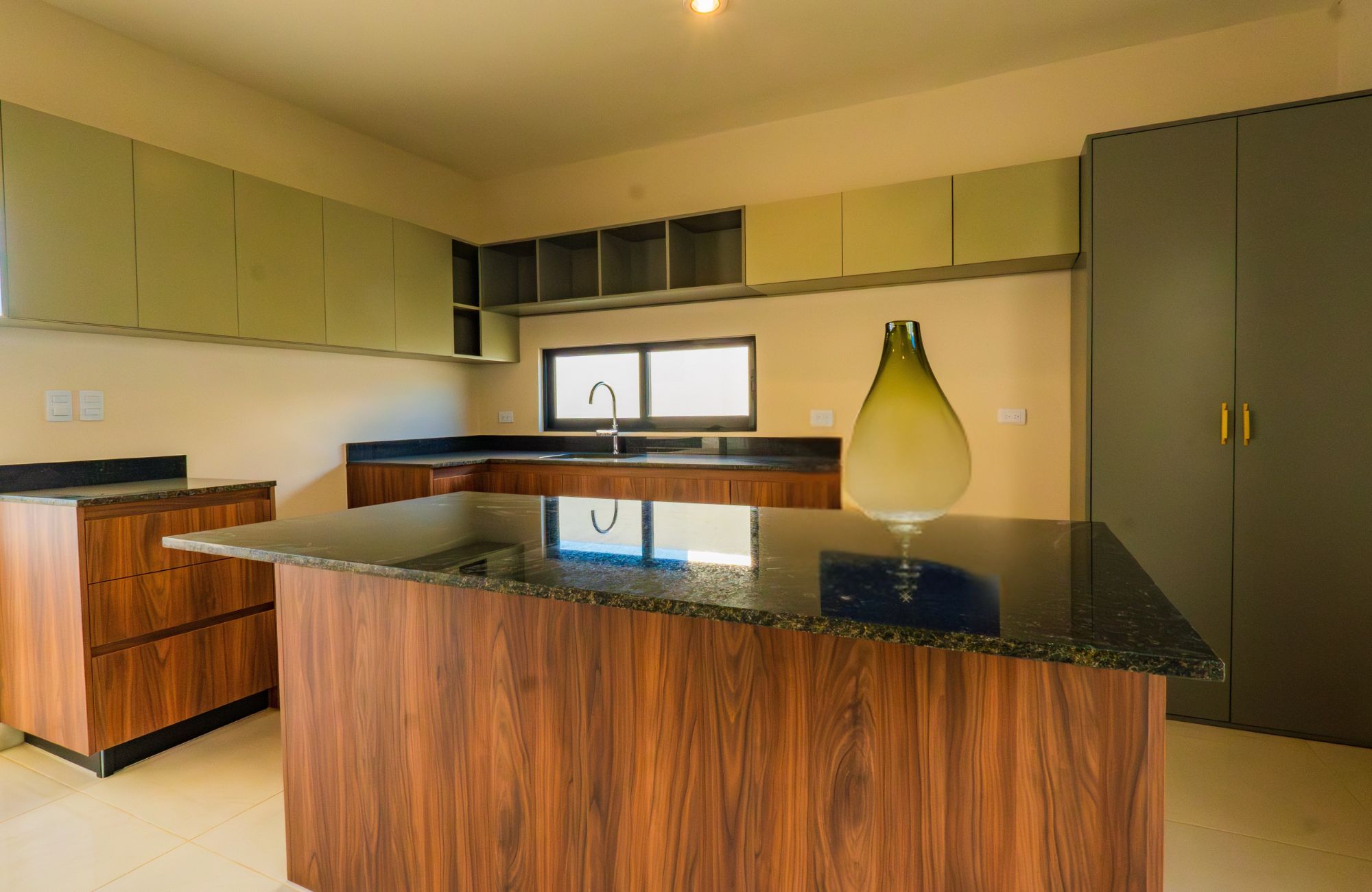 House in gated community with clubhouse, for sale, Conkal, M&eacute;rida