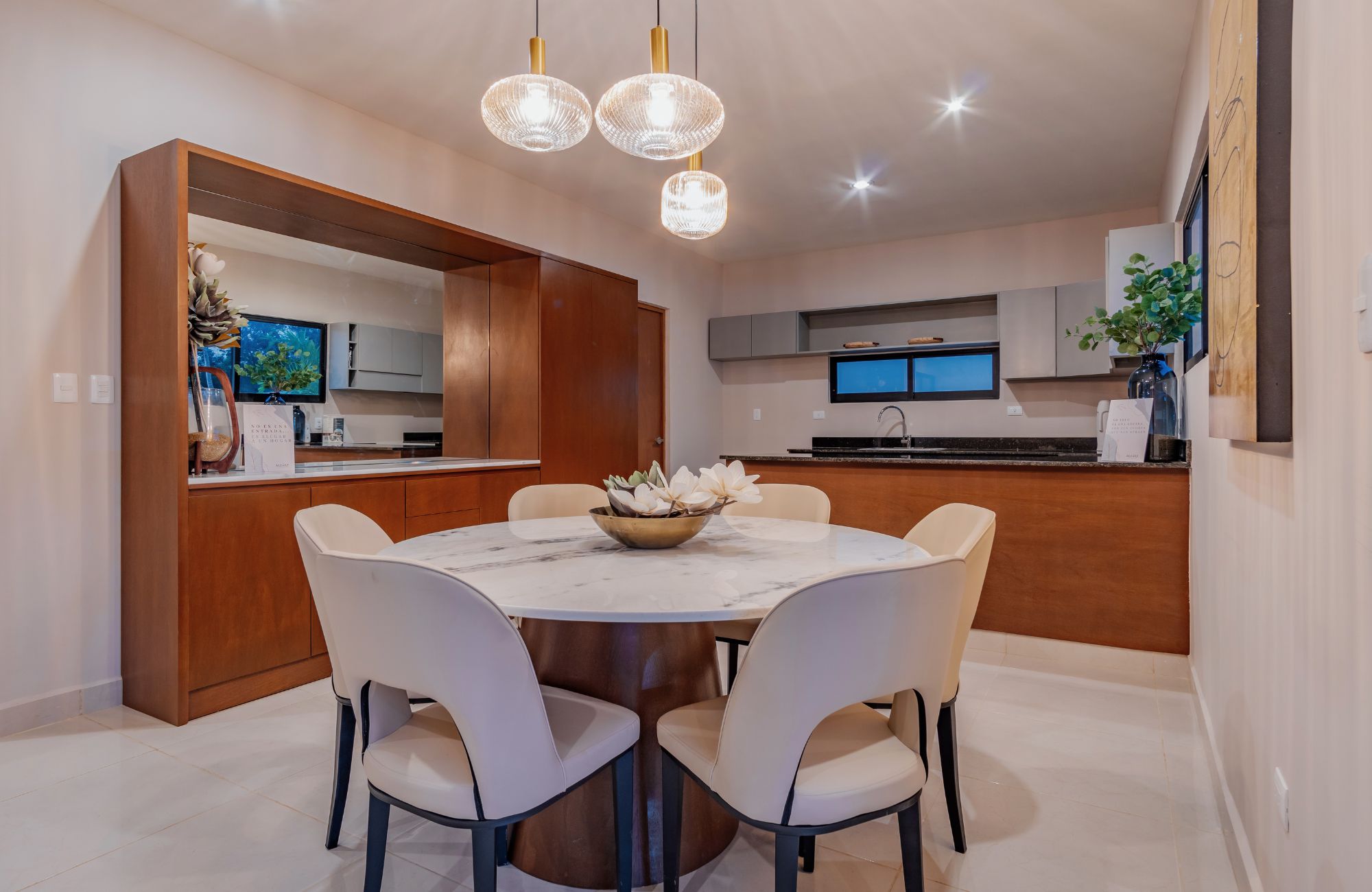 House with rooftop, terrace and patio in downtown M&eacute;rida.