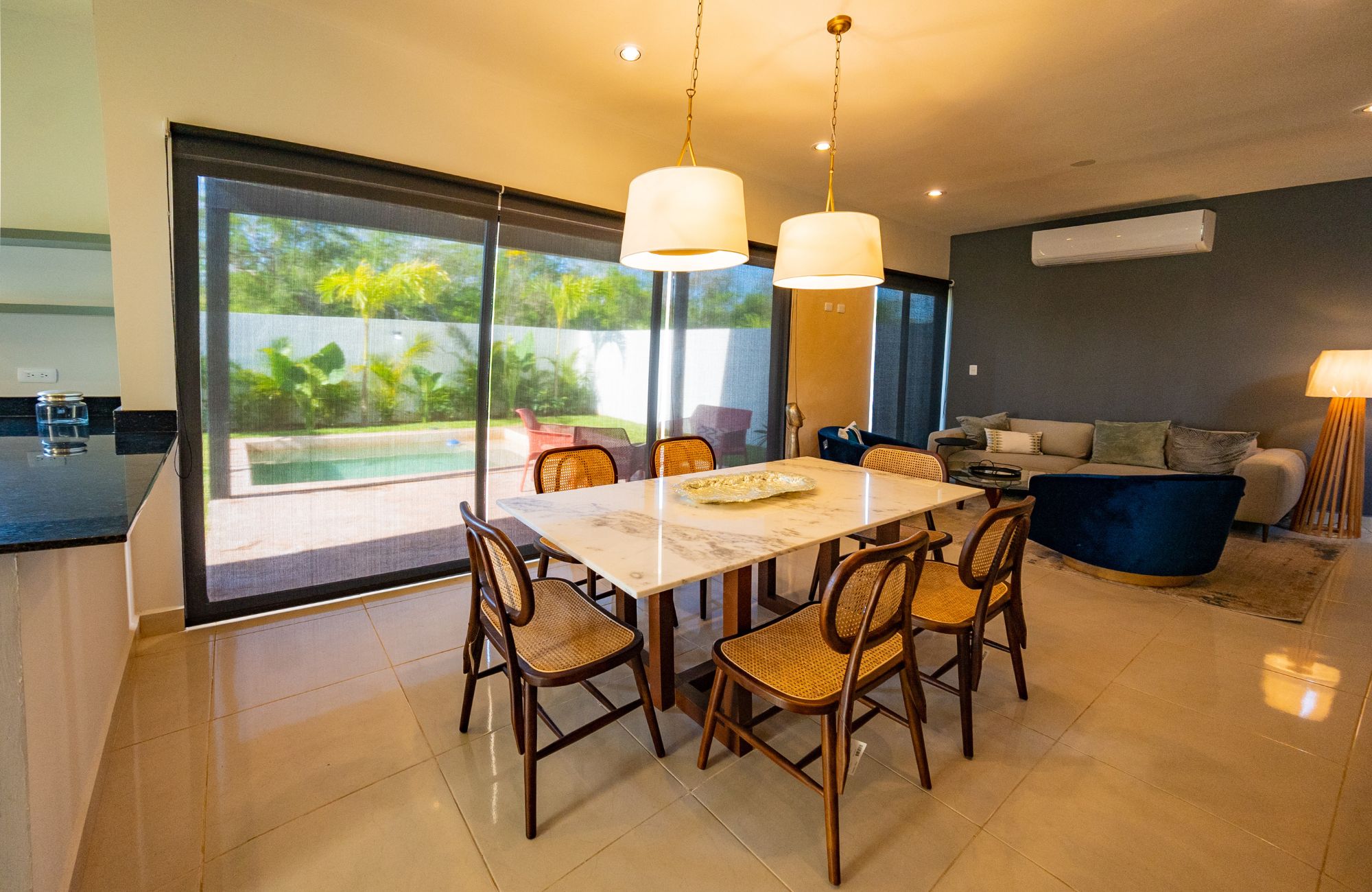 House with pool, solar panel, clubhouse with amenities, for sale Cholul Merida