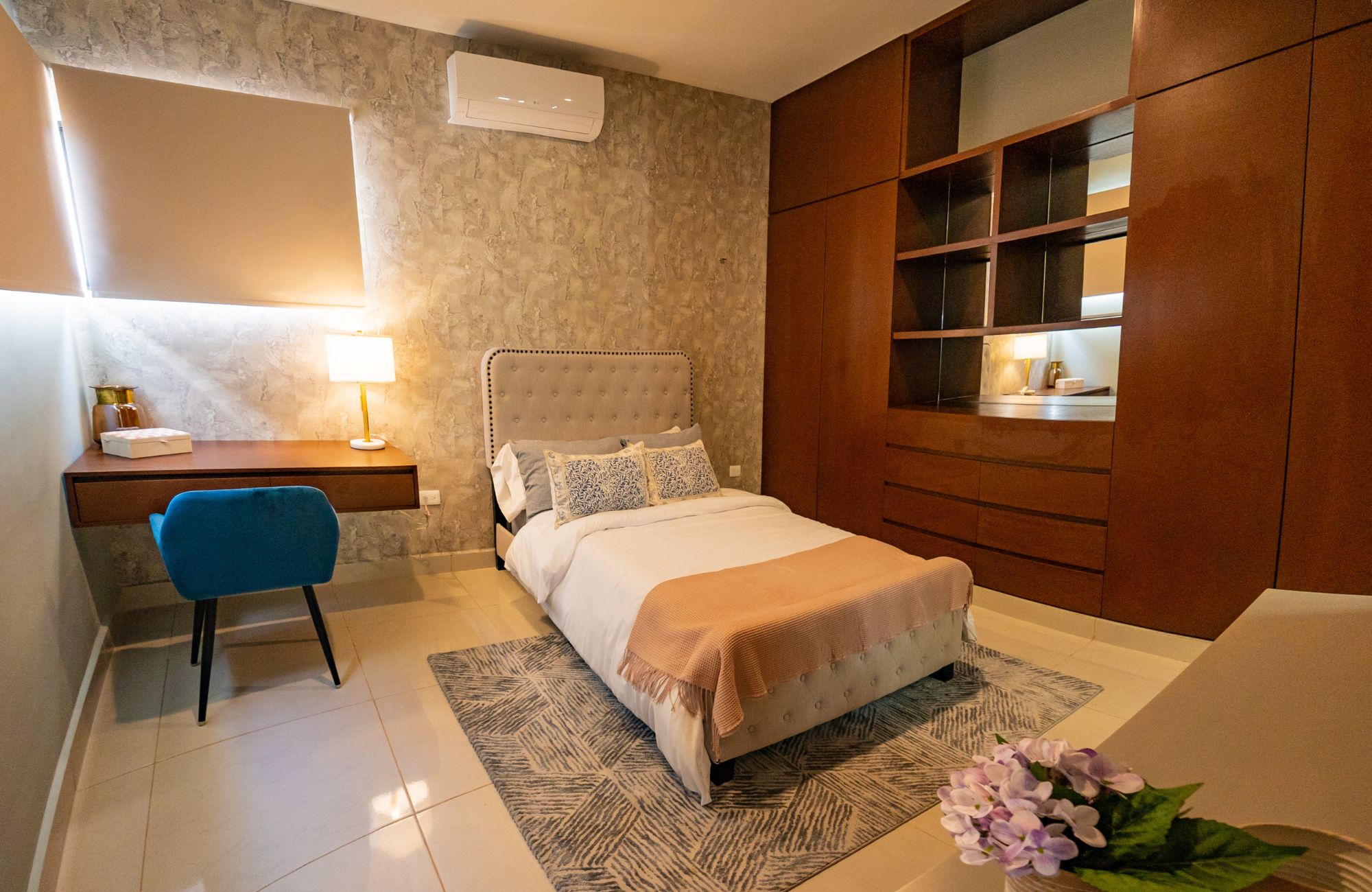 House with pool, solar panel, clubhouse with amenities, for sale Cholul Merida