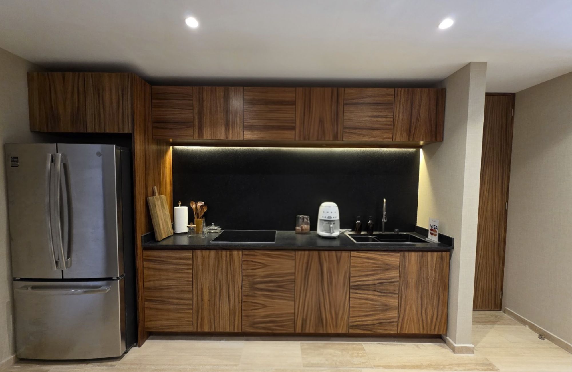 Penthouse for sale with rooftop, panoramic views, Boulevard Colosio, Canc&uacute;n