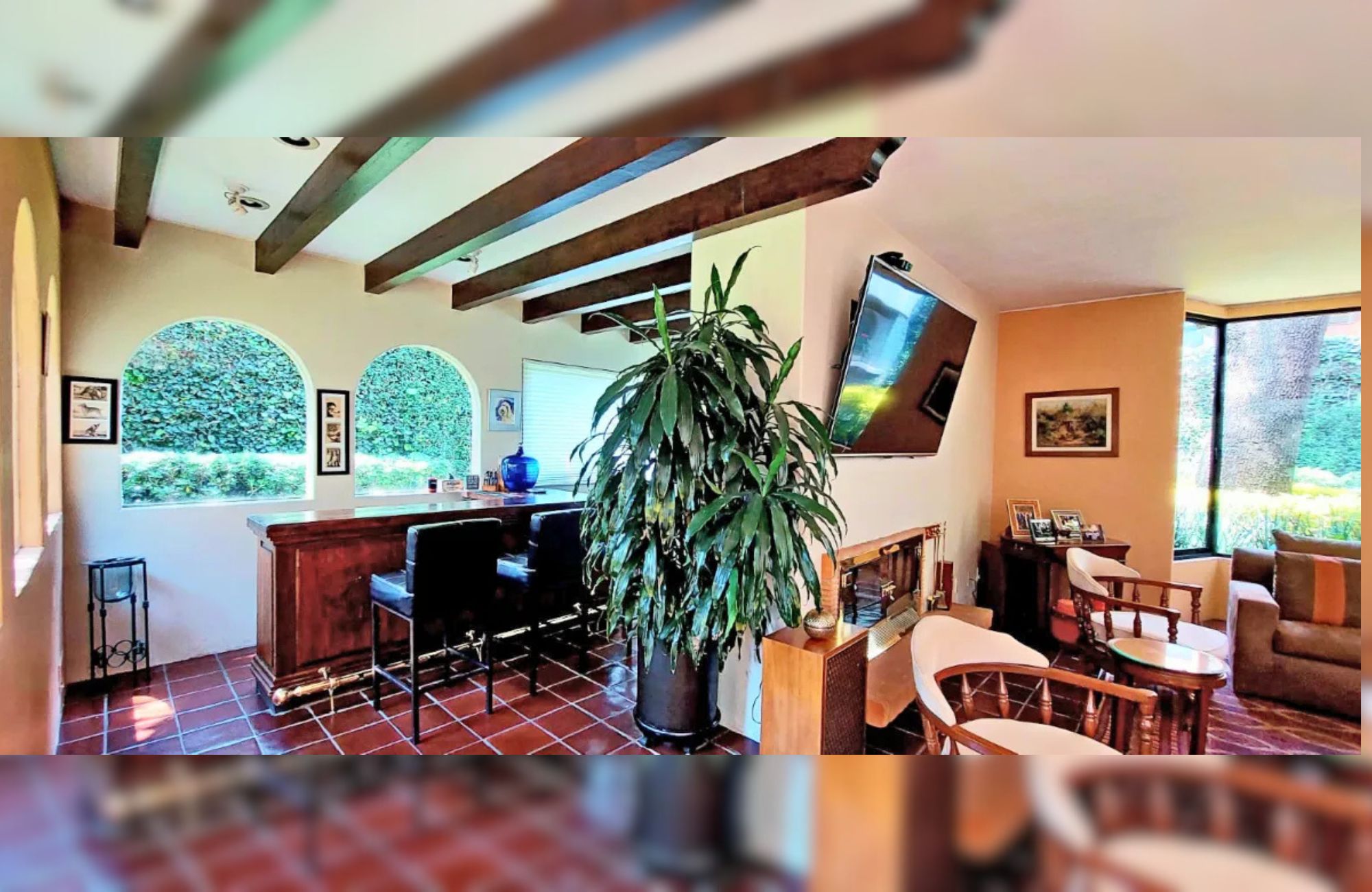 High-end residence for sale in the prestigious Bosques de las Lomas, Mexico City