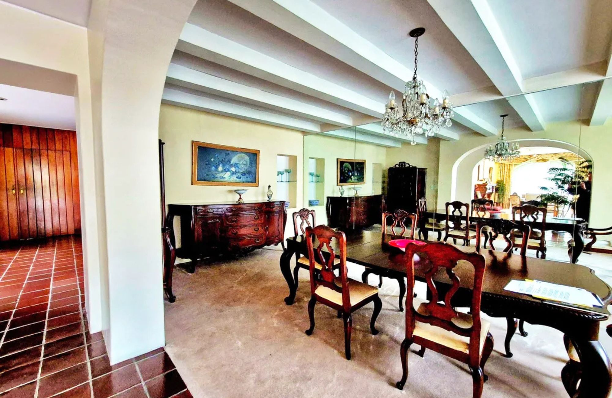 High-end residence for sale in the prestigious Bosques de las Lomas, Mexico City