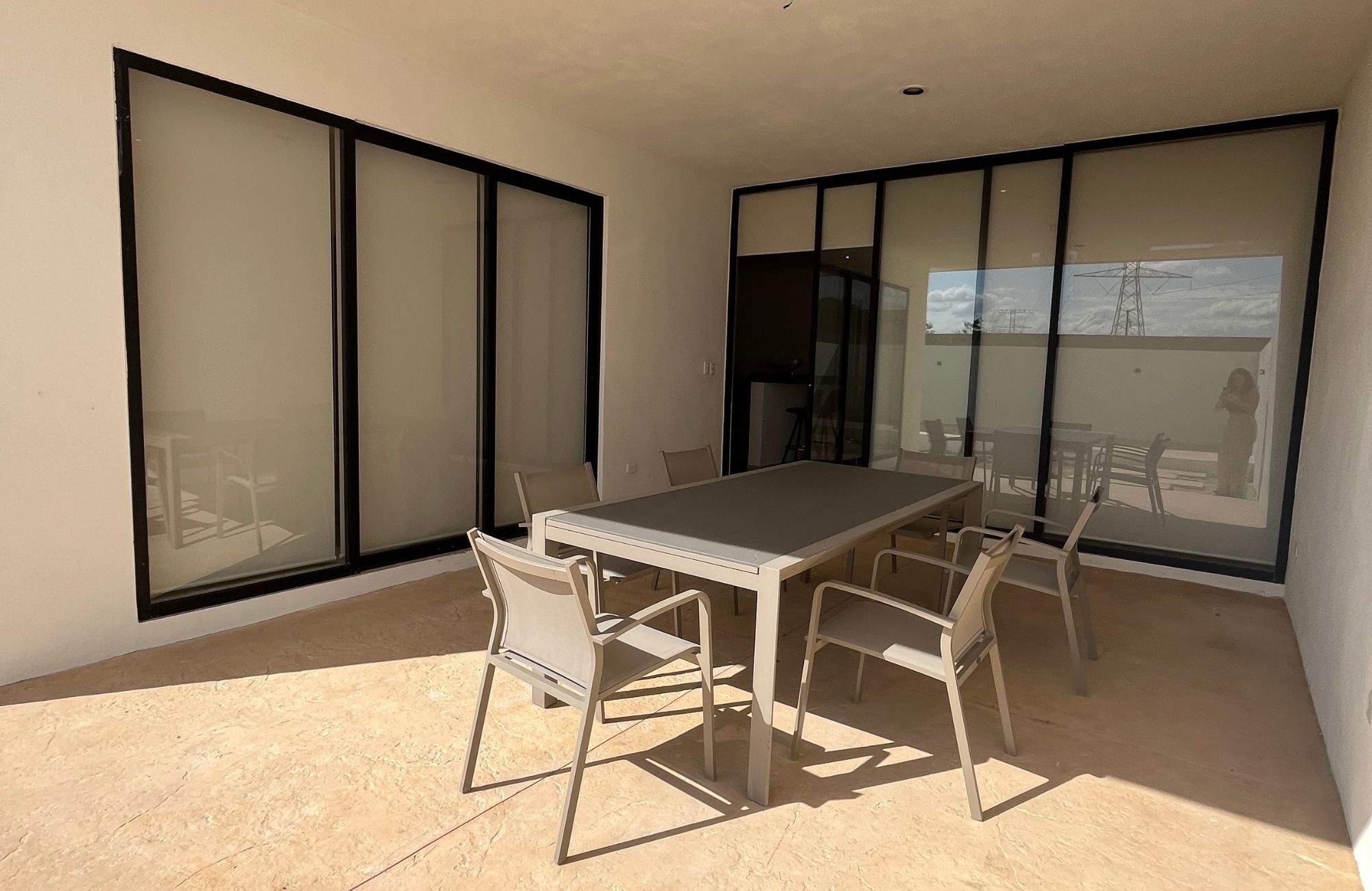 House steps from the ocean with rooftop plunge pool for sale, Chelem, Yucat&aacute;n