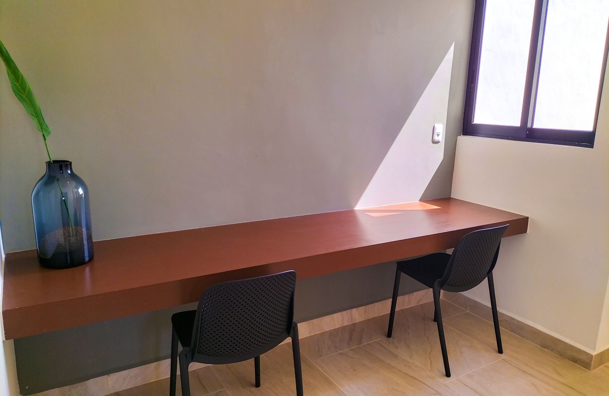 House with pool, solar panel, clubhouse with amenities, pre-sale in Merida