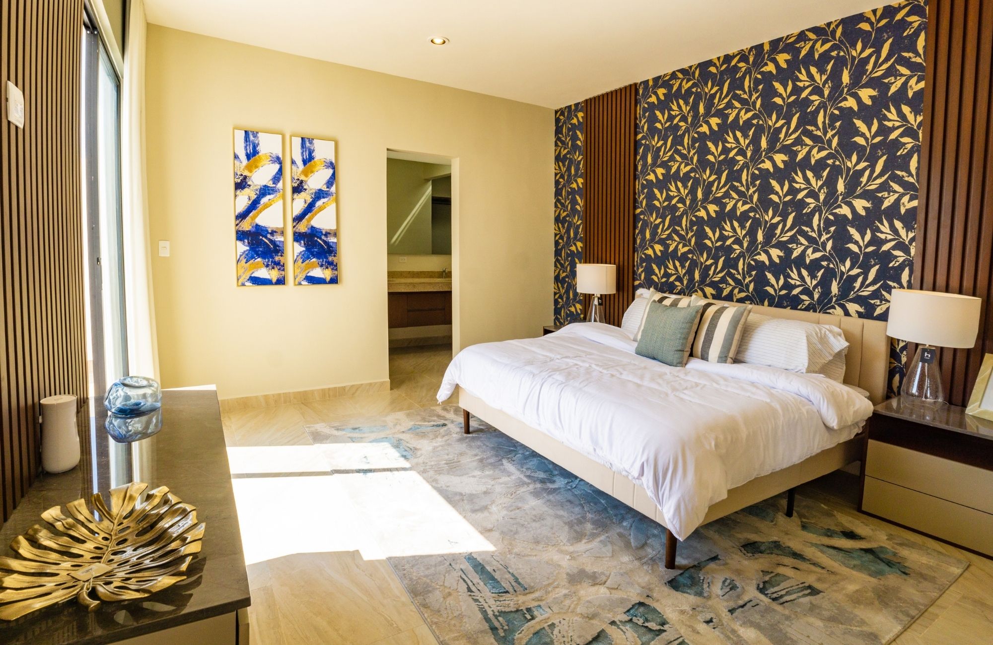 House with pool, solar panel, clubhouse with amenities, pre-sale in Merida