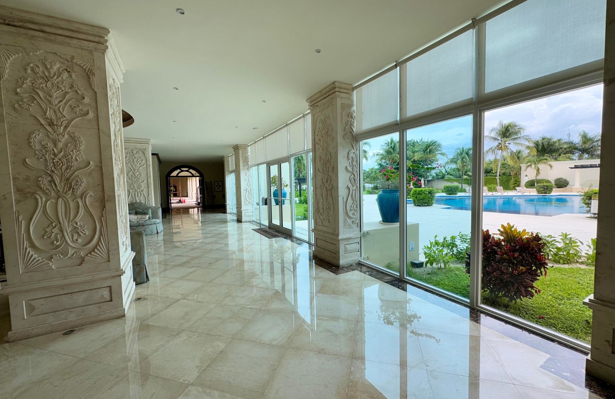 Condo with Infinity Pool for Sale, North Hotel Zone, Cozumel