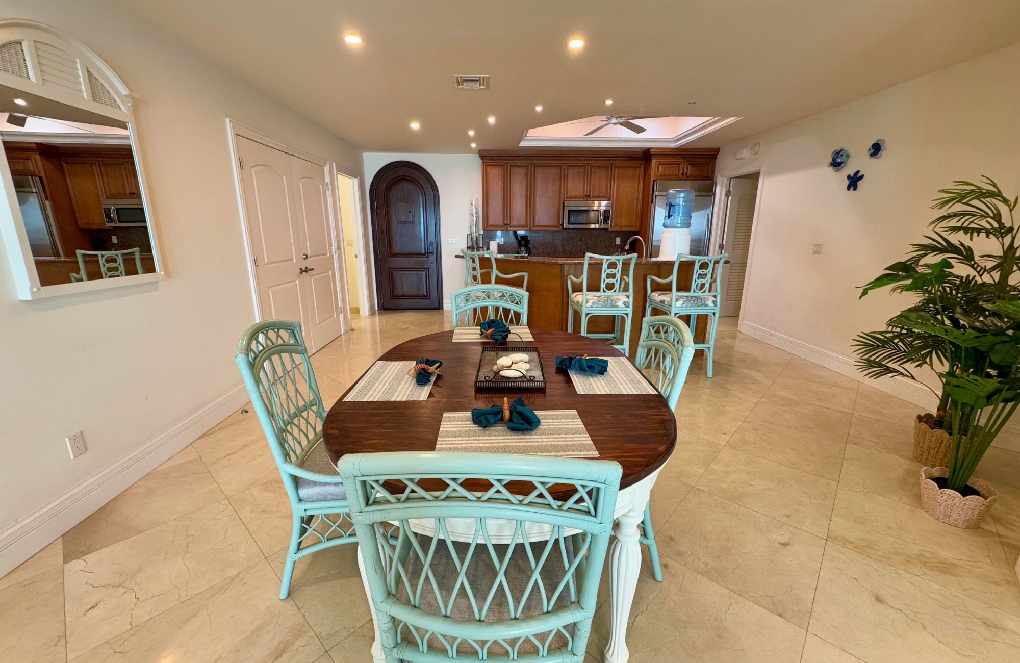 Condo with Infinity Pool for Sale, North Hotel Zone, Cozumel