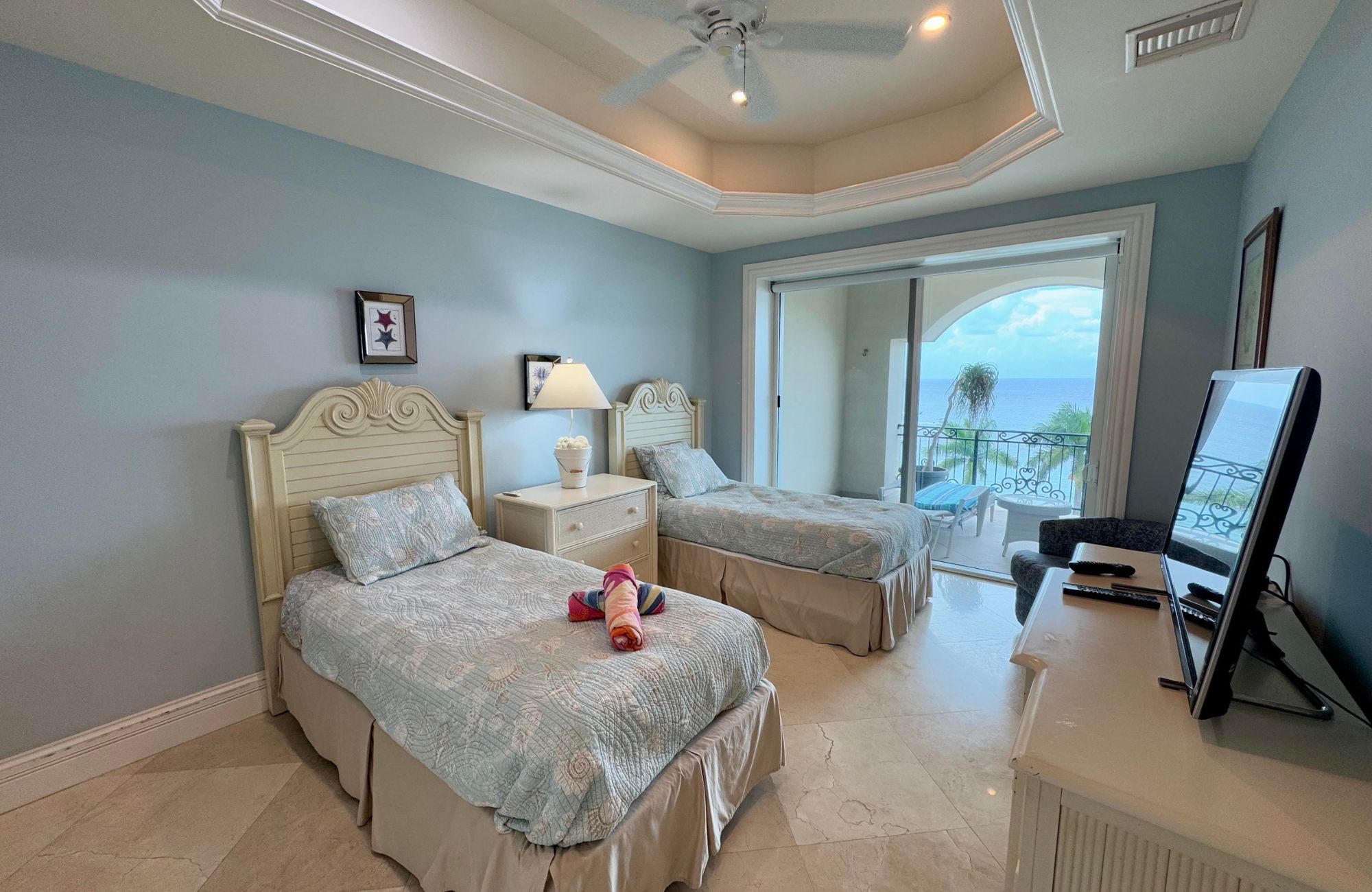 Condo with Infinity Pool for Sale, North Hotel Zone, Cozumel