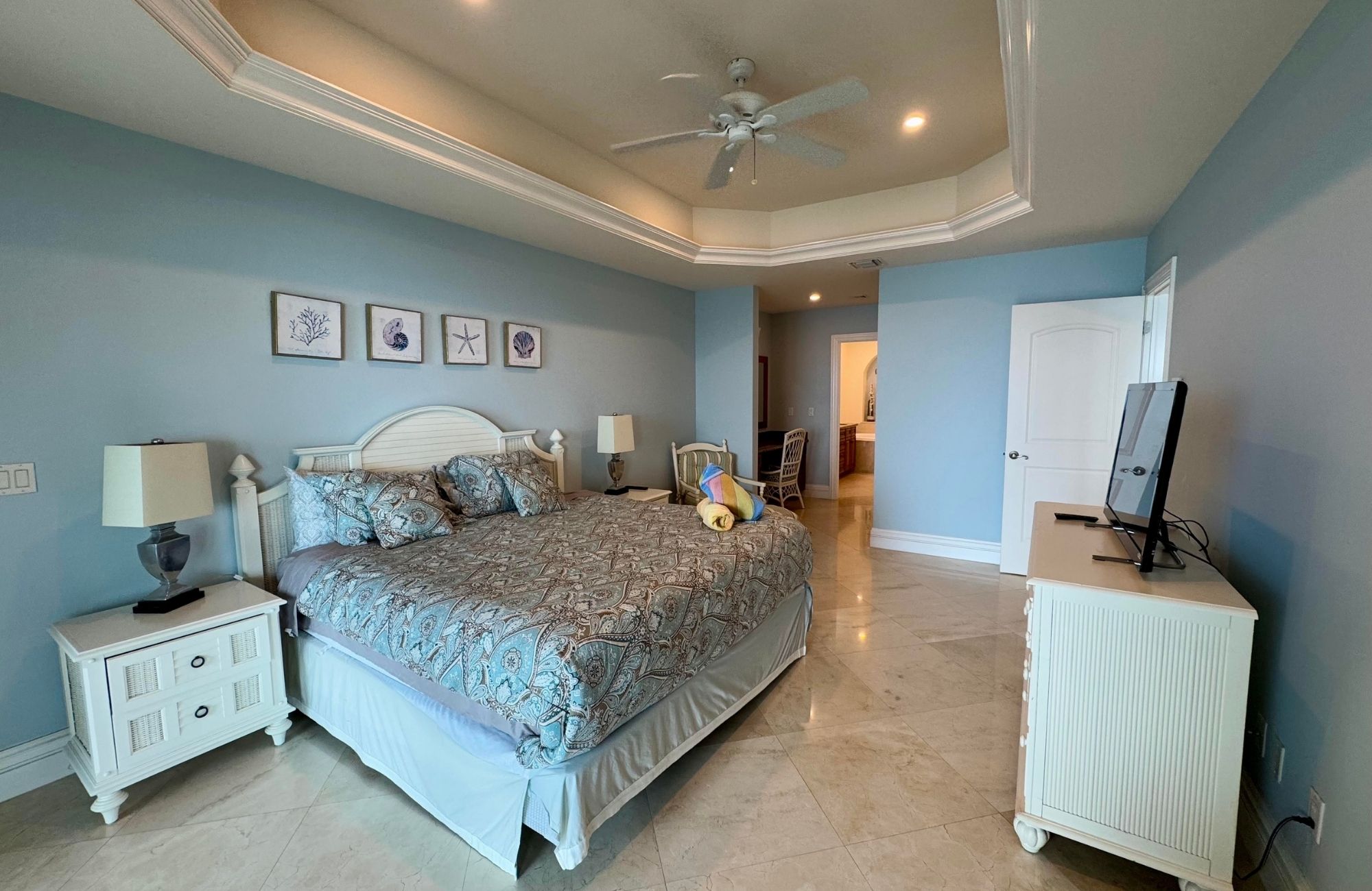 Condo with Infinity Pool for Sale, North Hotel Zone, Cozumel