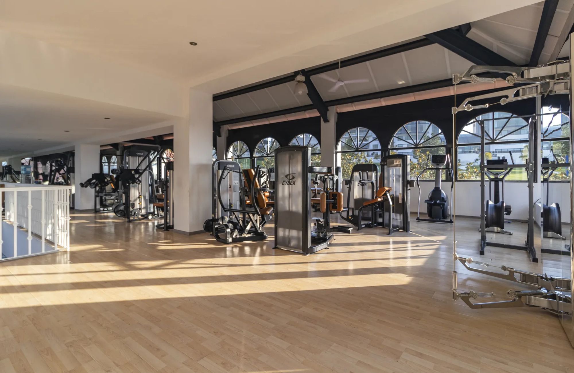 Luxury Lakefront Villa with Italian Design - Bosques de las Lomas, Mexico City