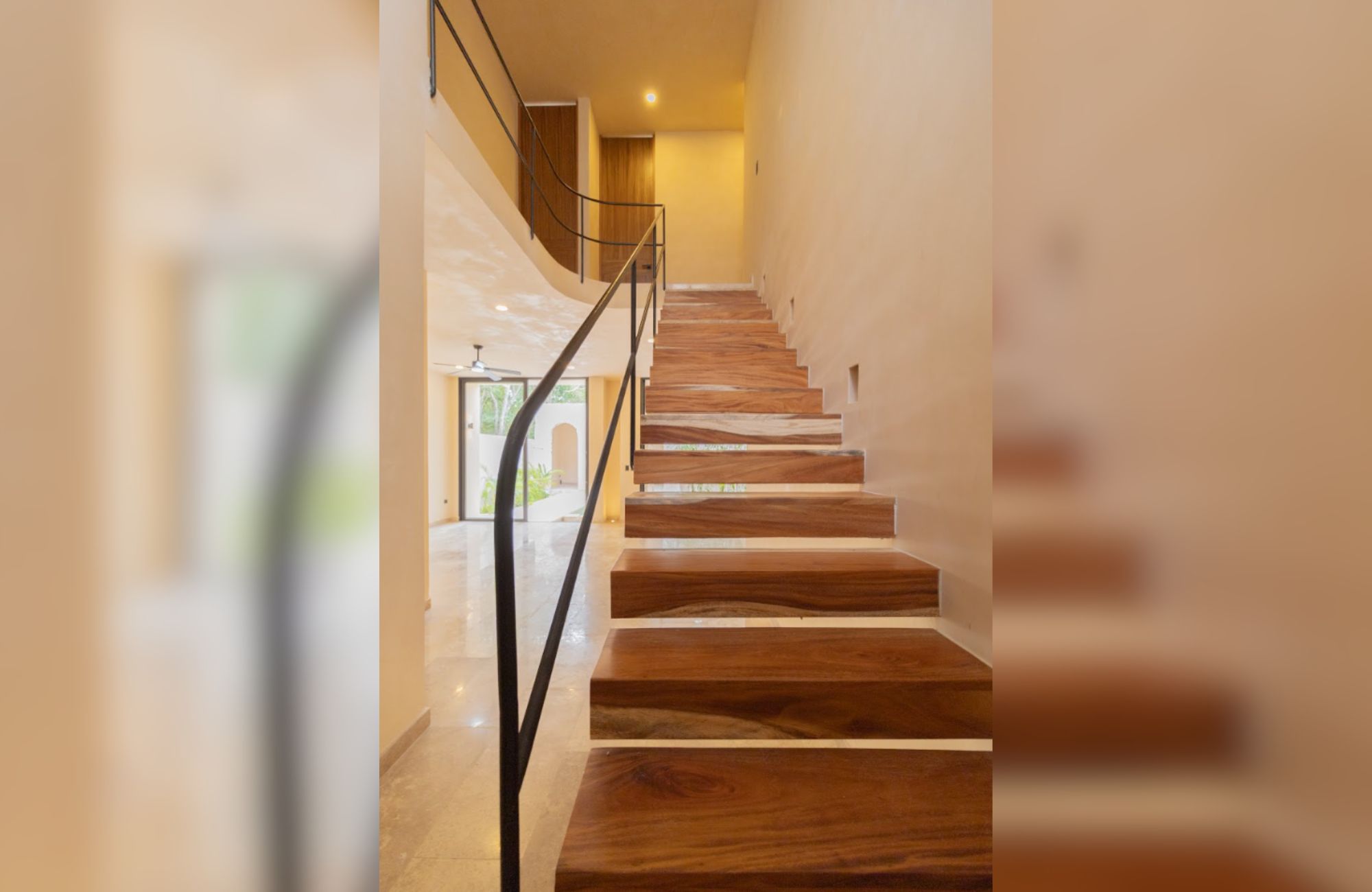 5 bedroom house, with private pool, hot tub spa, smart key card, amenities: gym, juice and coffee bar, common pool, in Aldea Zama, Tulum