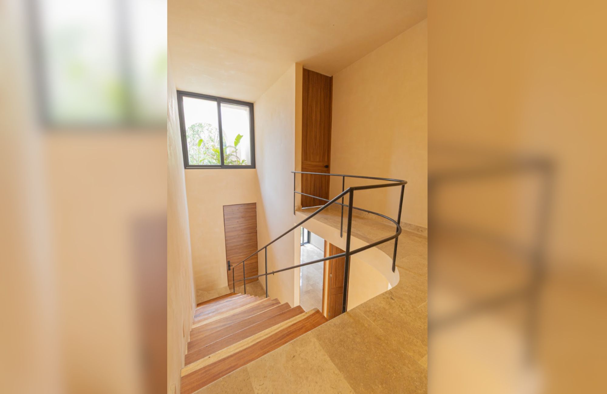 5 bedroom house, with private pool, hot tub spa, smart key card, amenities: gym, juice and coffee bar, common pool, in Aldea Zama, Tulum