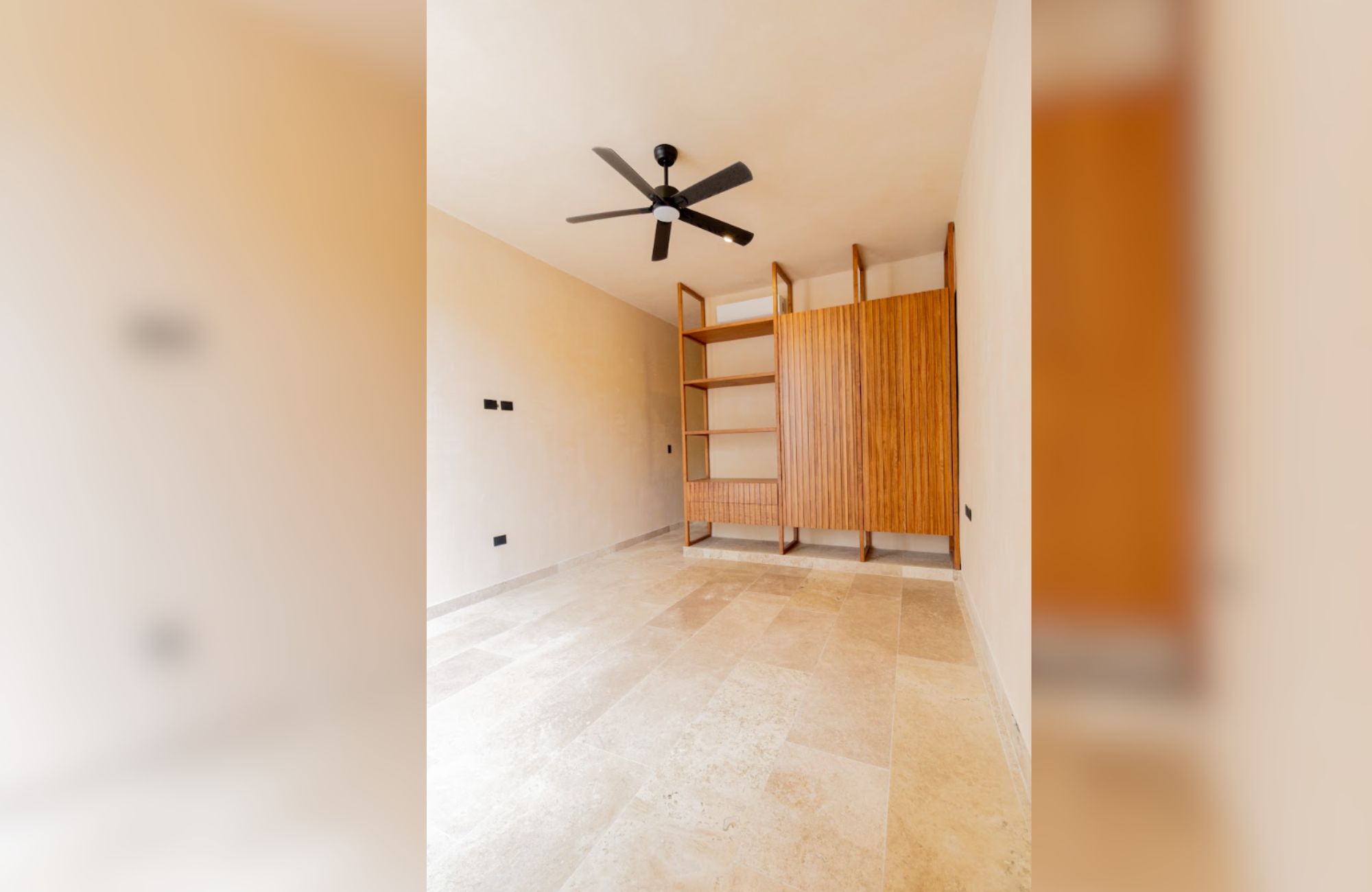 5 bedroom house, with private pool, hot tub spa, smart key card, amenities: gym, juice and coffee bar, common pool, in Aldea Zama, Tulum