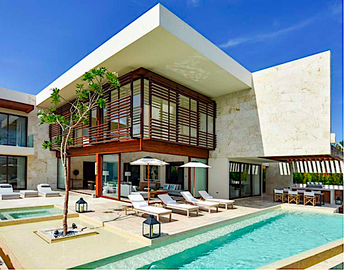 Luxury Beachside residence for Sale, Playacar Phase 1, Playa del Carmen