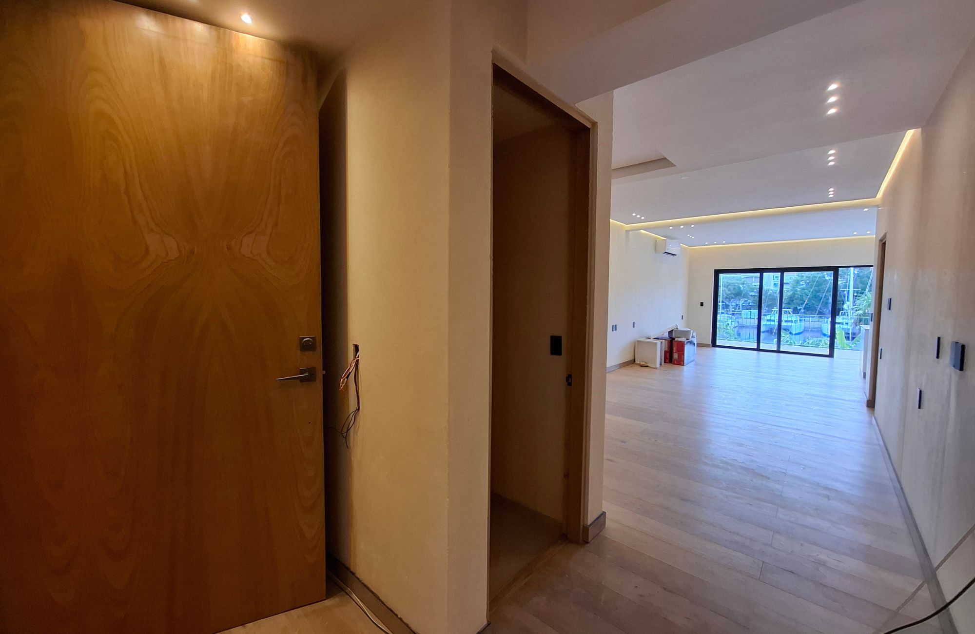 Condominio con alberca y muelle en venta, en torre A, Marina, Puerto Aventuras