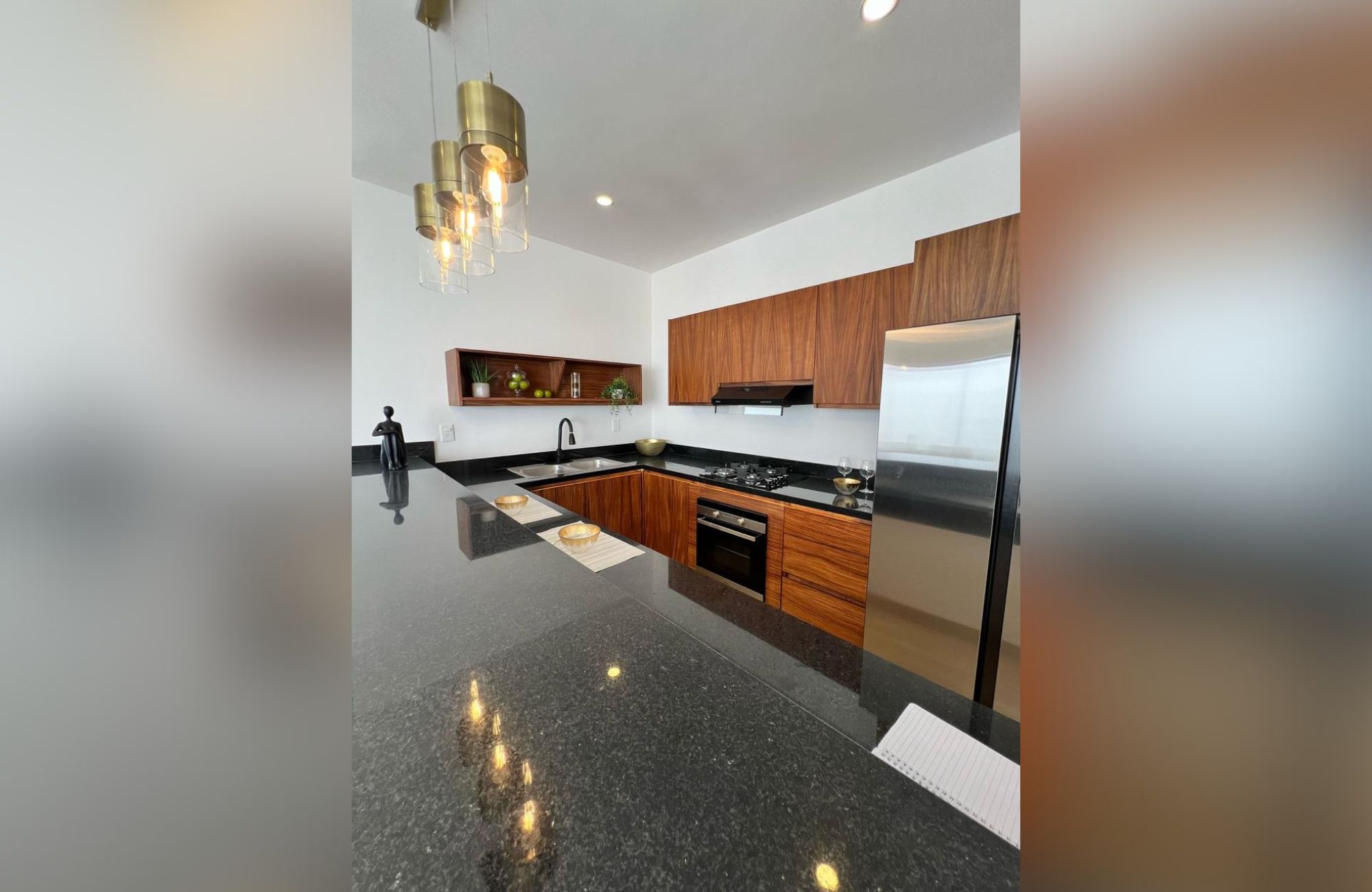 House for sale in Artika Canc&uacute;n, gated community with pool, Av. Prol. La Luna, Canc&uacute;n